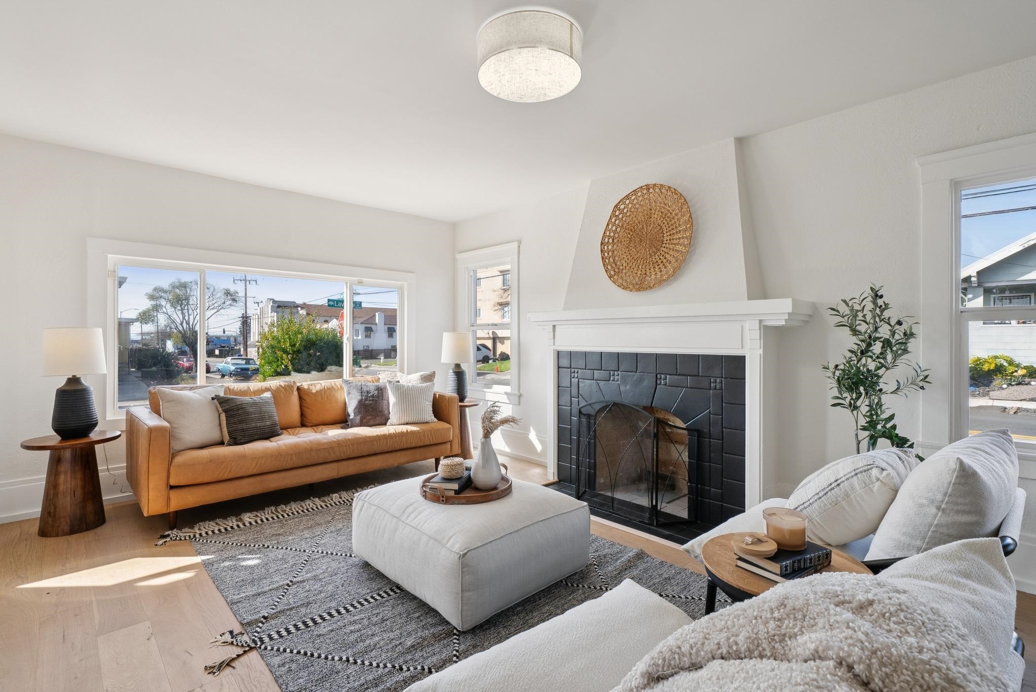 Detail Gallery Image 12 of 48 For 5500 Laverne Ave, Oakland,  CA 94605 - 2 Beds | 1 Baths