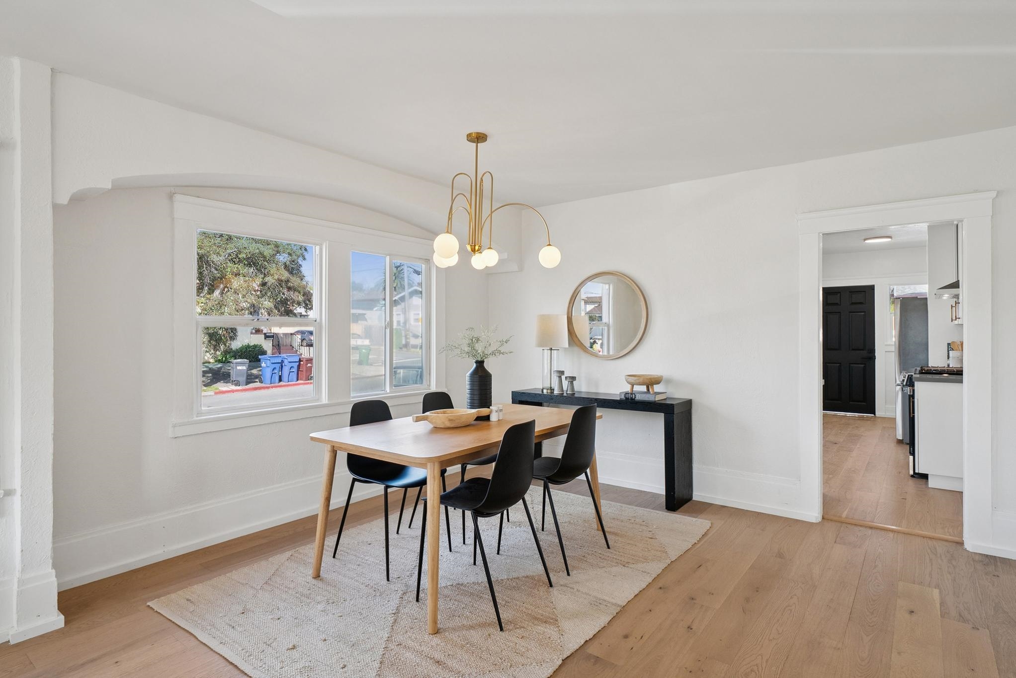 Detail Gallery Image 14 of 48 For 5500 Laverne Ave, Oakland,  CA 94605 - 2 Beds | 1 Baths