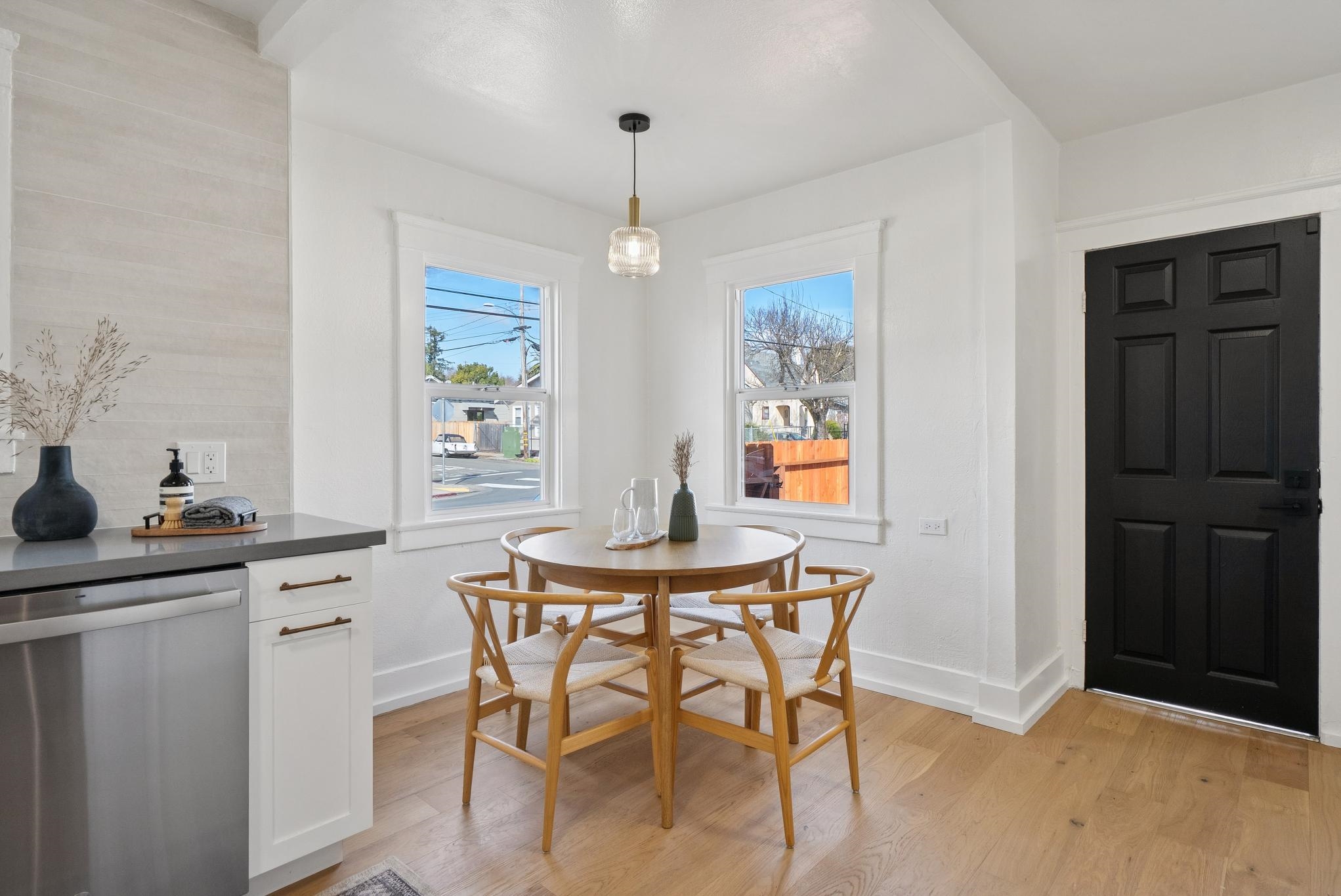 Detail Gallery Image 26 of 48 For 5500 Laverne Ave, Oakland,  CA 94605 - 2 Beds | 1 Baths