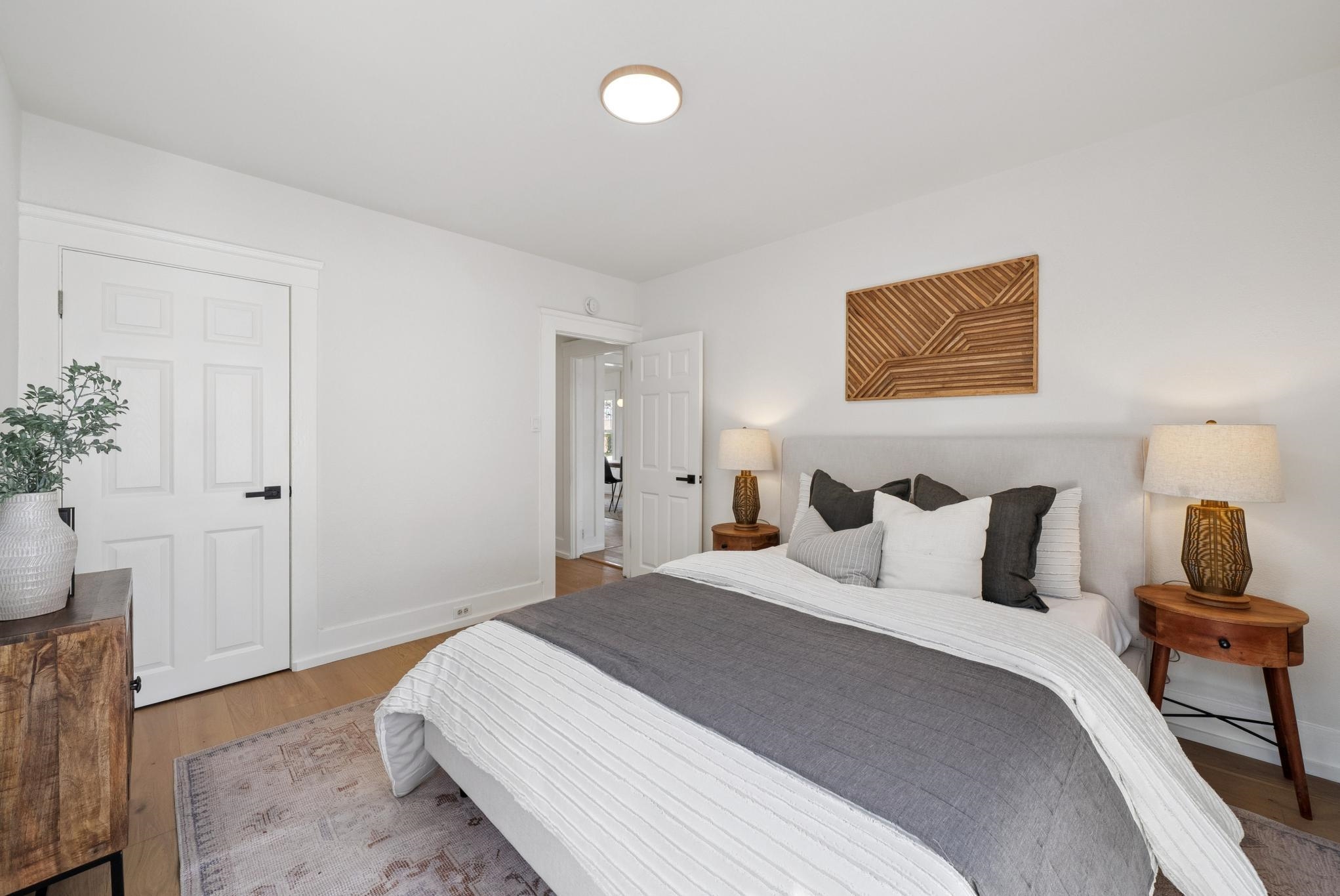 Detail Gallery Image 34 of 48 For 5500 Laverne Ave, Oakland,  CA 94605 - 2 Beds | 1 Baths