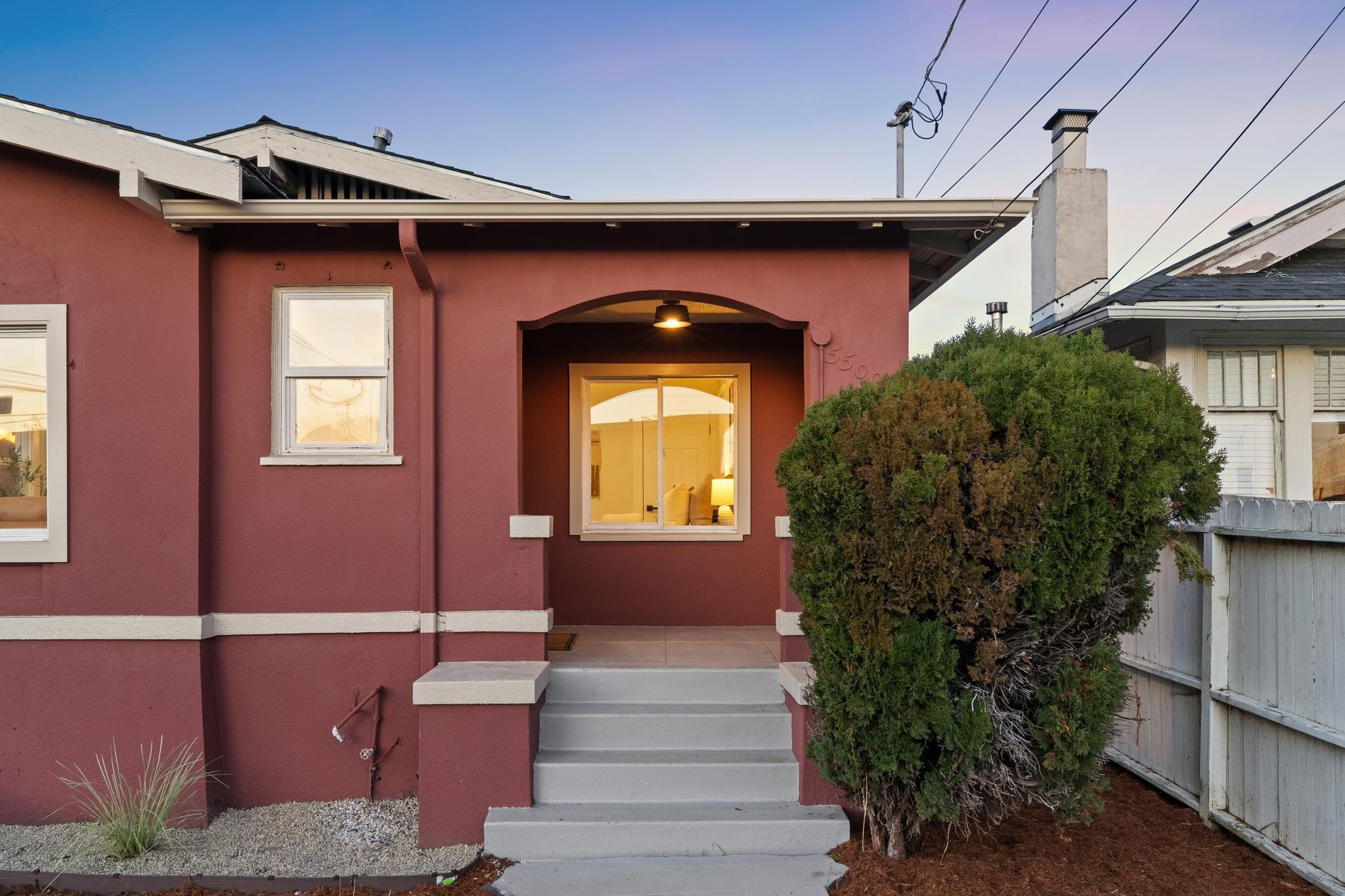 Detail Gallery Image 41 of 48 For 5500 Laverne Ave, Oakland,  CA 94605 - 2 Beds | 1 Baths