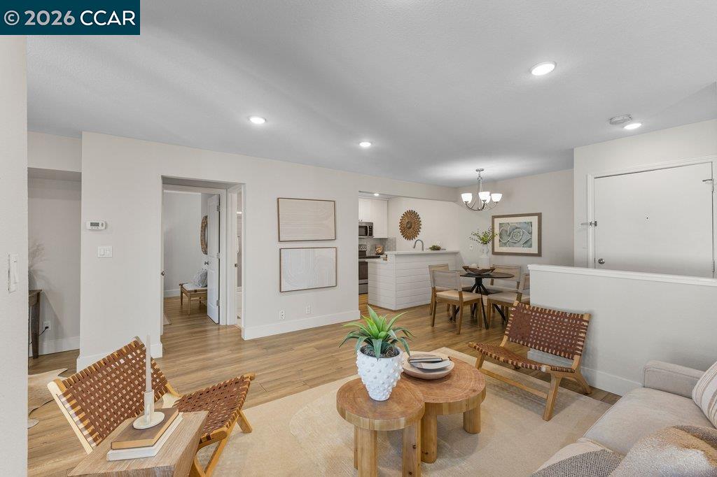 Photo #1: 41122446 Listing: Photo #1