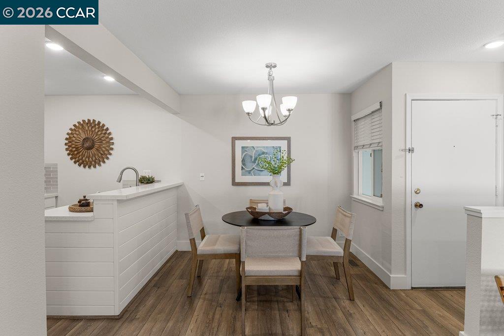 Photo #5: 41122446 Listing: Photo #5