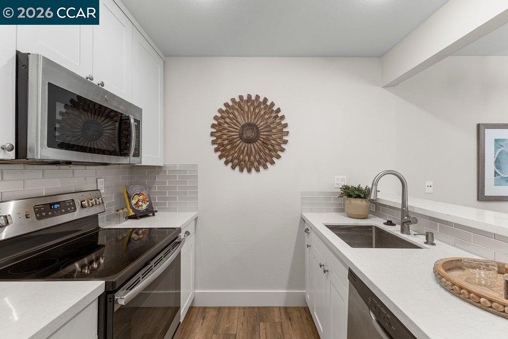 Photo #8: 41122446 Listing: Photo #8