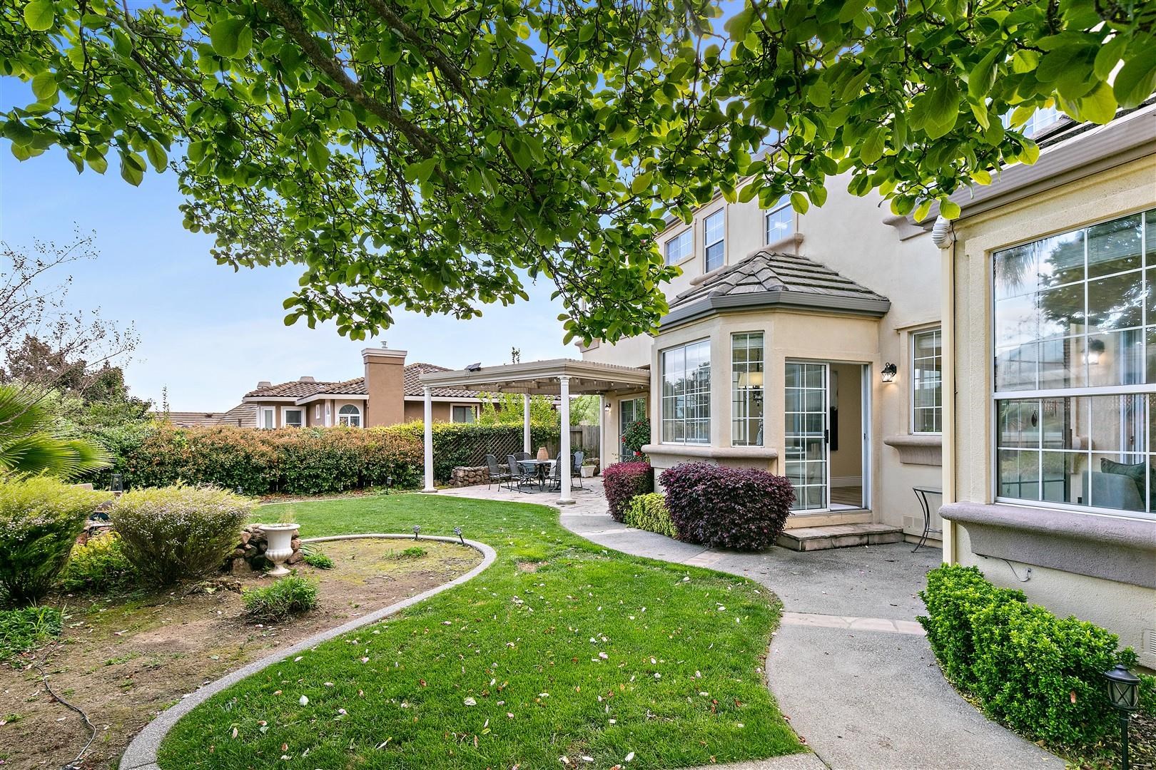 Detail Gallery Image 40 of 54 For 3266 Congressional Cir, Fairfield,  CA 94534 - 4 Beds | 3/1 Baths