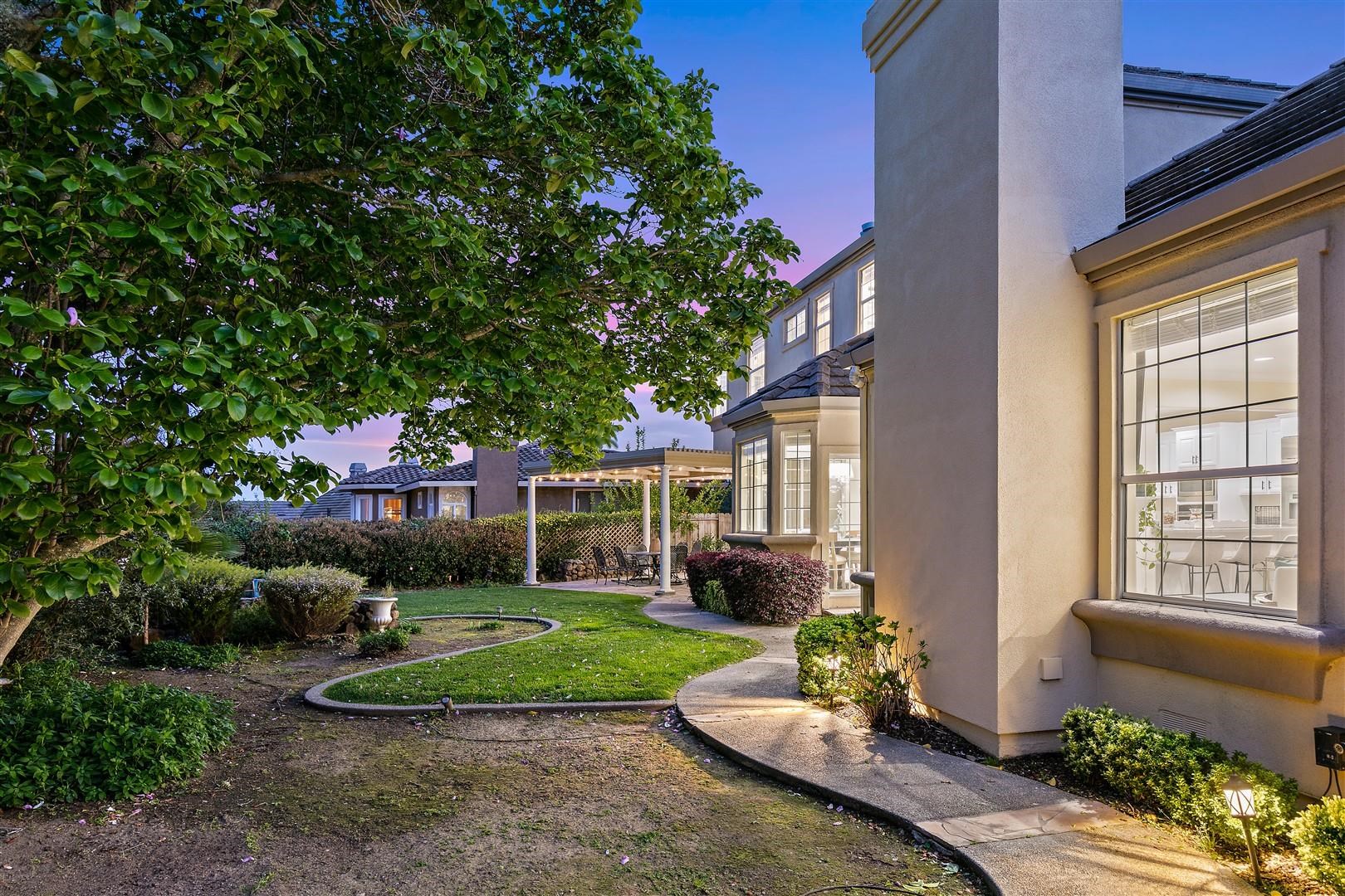 Detail Gallery Image 41 of 54 For 3266 Congressional Cir, Fairfield,  CA 94534 - 4 Beds | 3/1 Baths