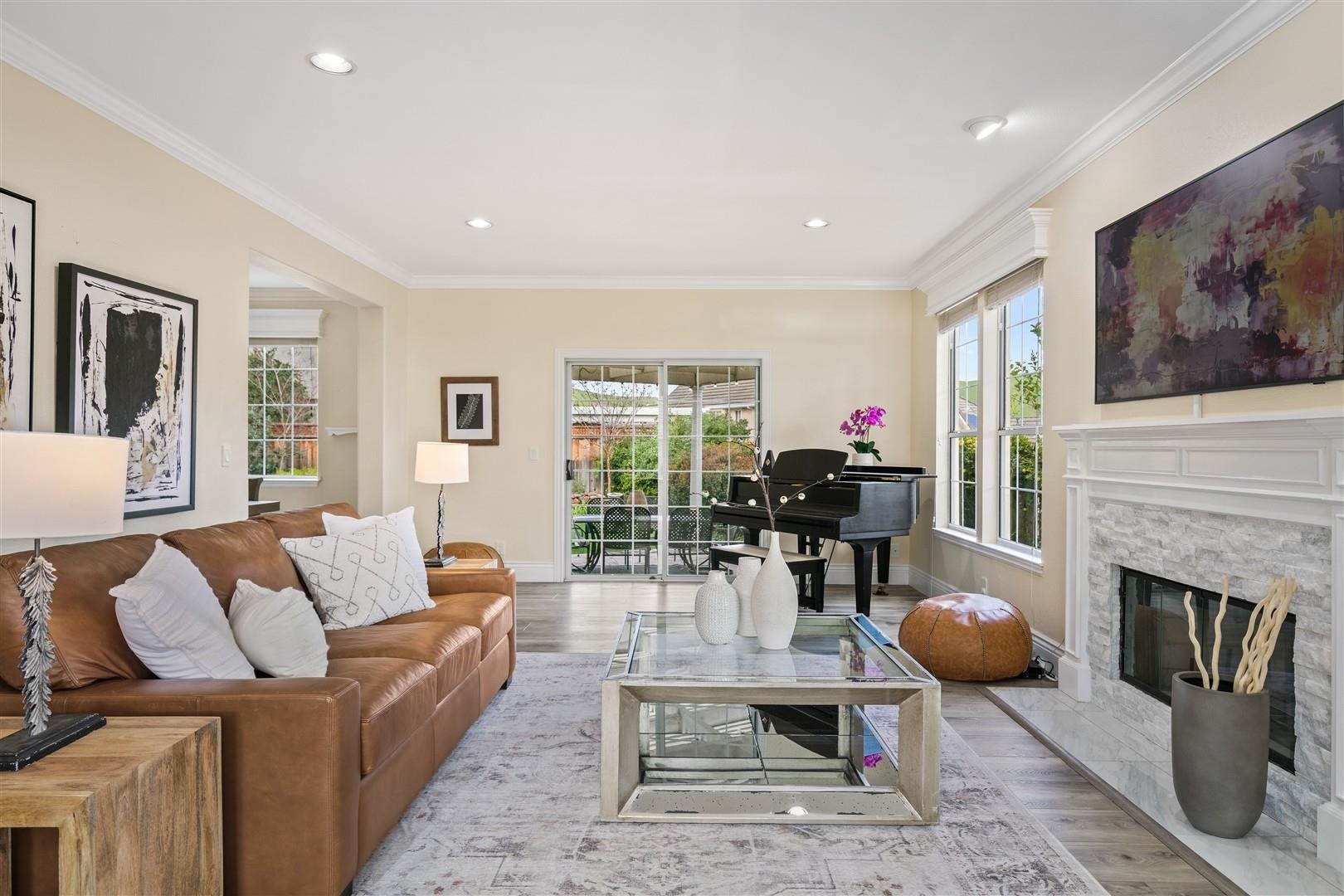 Detail Gallery Image 6 of 54 For 3266 Congressional Cir, Fairfield,  CA 94534 - 4 Beds | 3/1 Baths