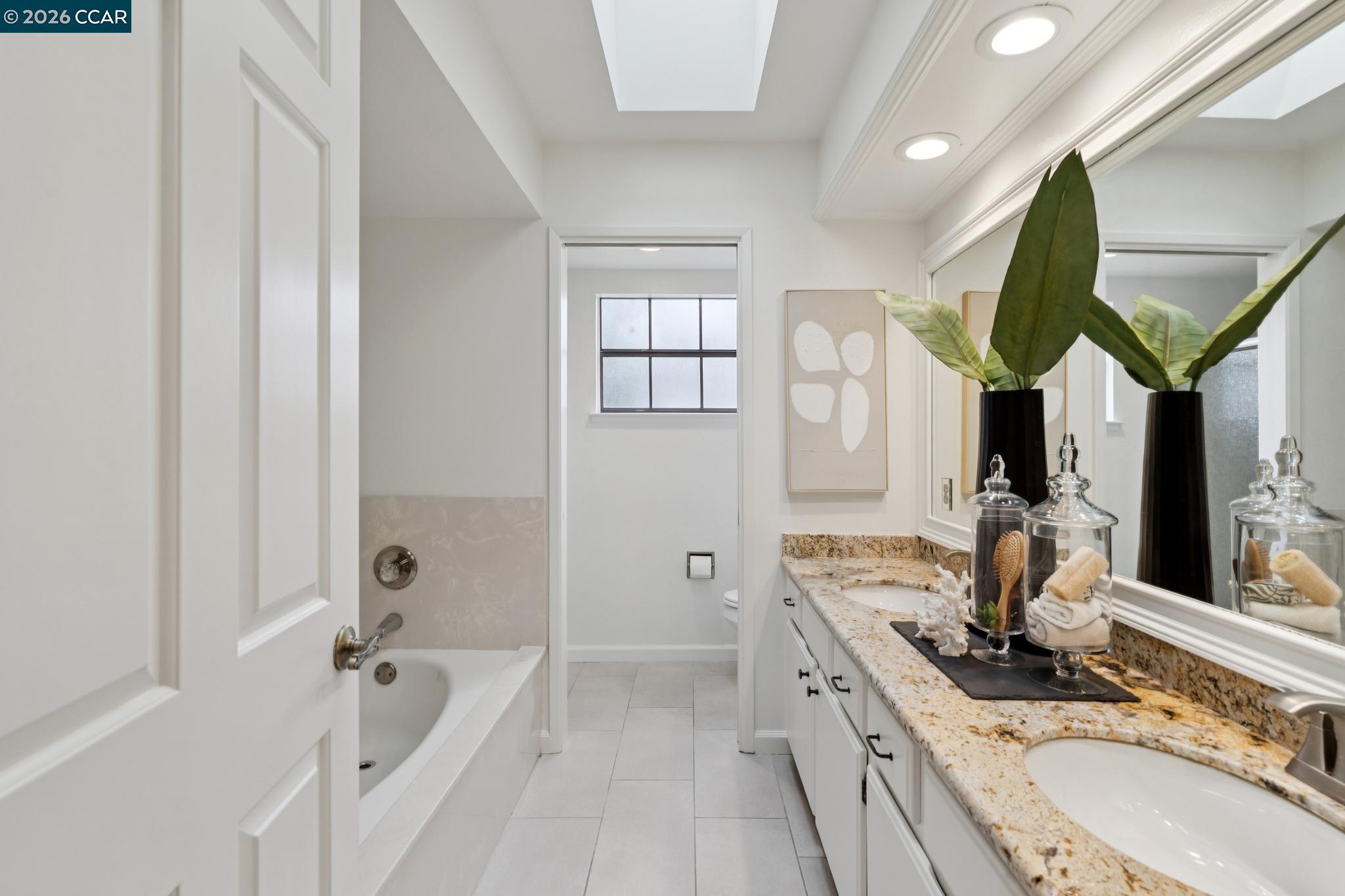 Photo #28: 41122448 Listing: Photo #28