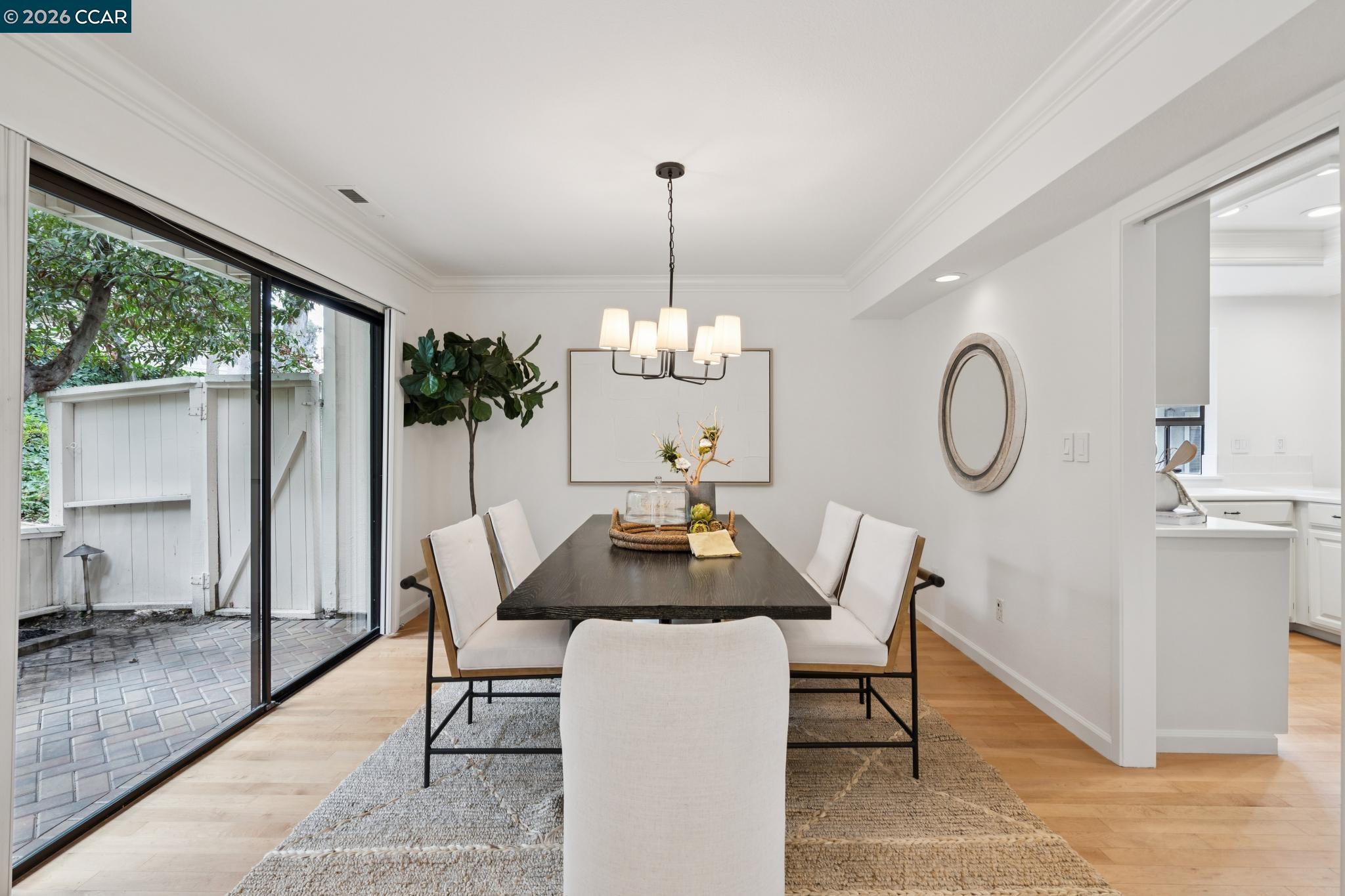 Photo #10: 41122448 Listing: Photo #10