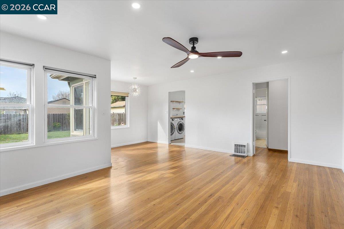 Detail Gallery Image 10 of 29 For 17469 via Primero, San Lorenzo,  CA 94580 - 3 Beds | 1 Baths