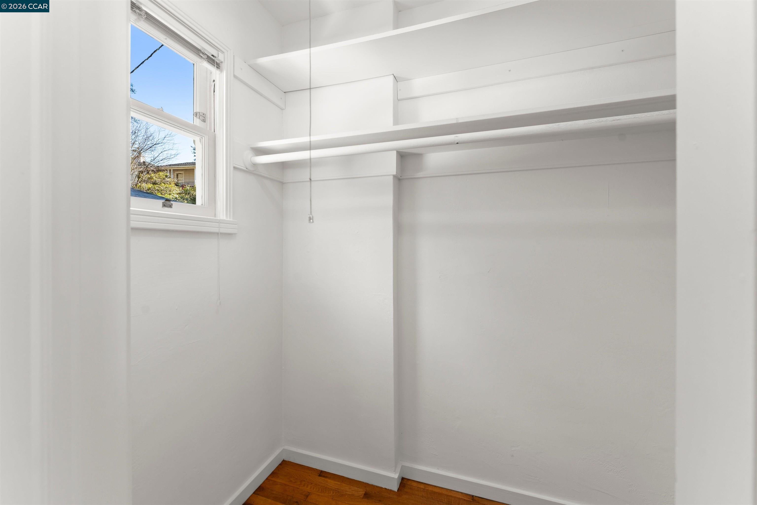 Detail Gallery Image 40 of 55 For 5450 Ascot Drive, Oakland,  CA 94611 - 2 Beds | 1/1 Baths