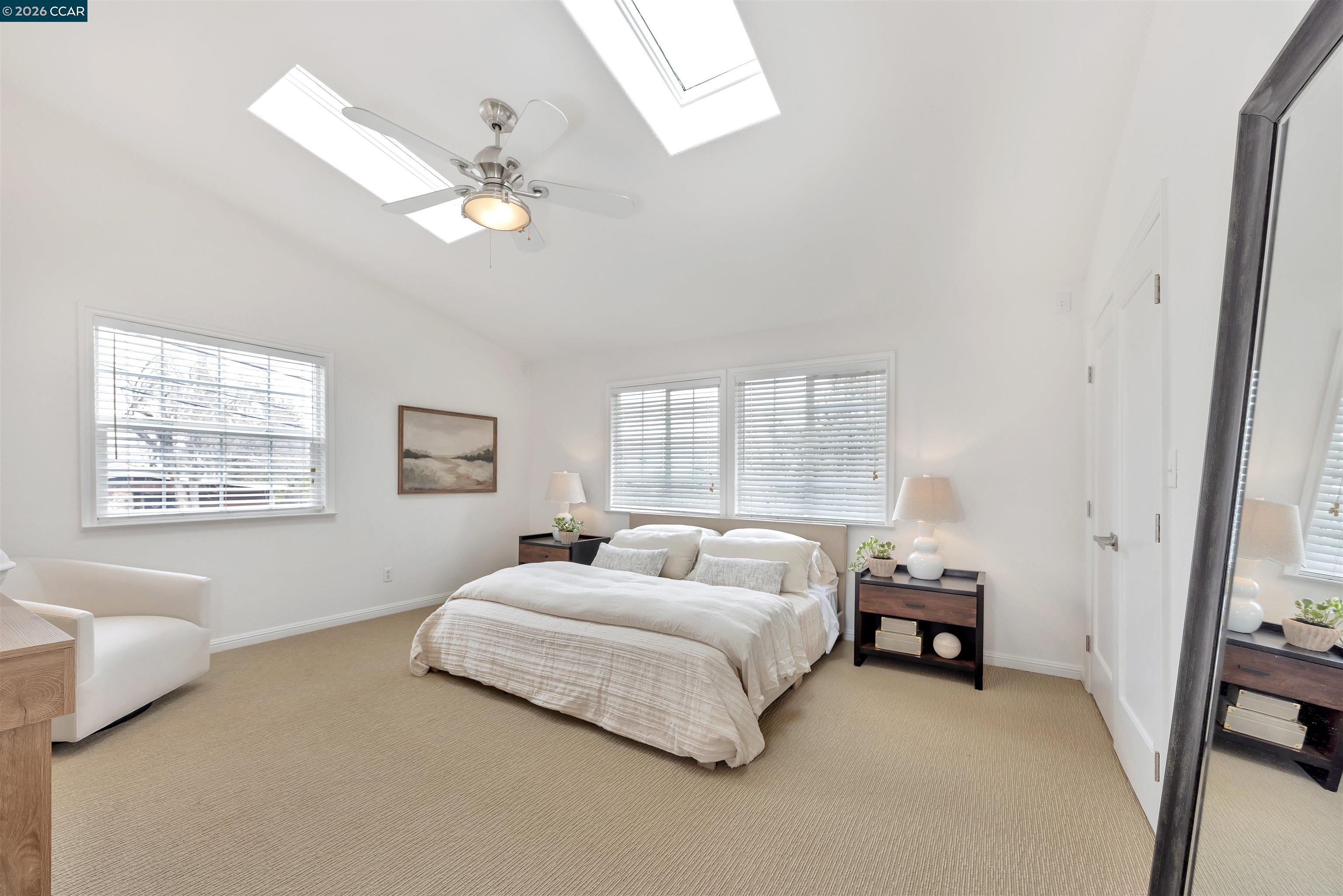 Detail Gallery Image 13 of 24 For 10 Vista Hermosa, Walnut Creek,  CA 94597 - 4 Beds | 2 Baths