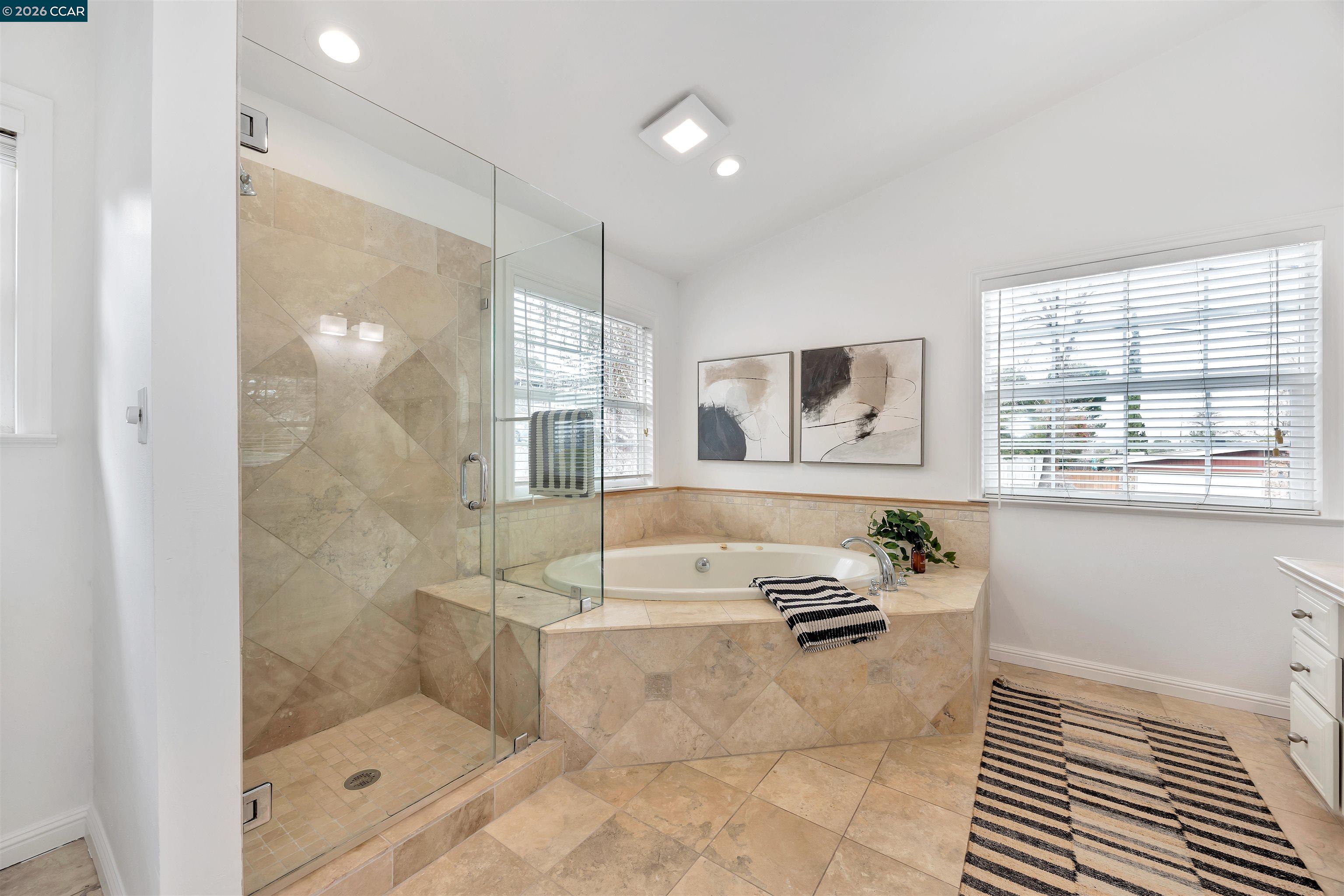 Detail Gallery Image 14 of 24 For 10 Vista Hermosa, Walnut Creek,  CA 94597 - 4 Beds | 2 Baths