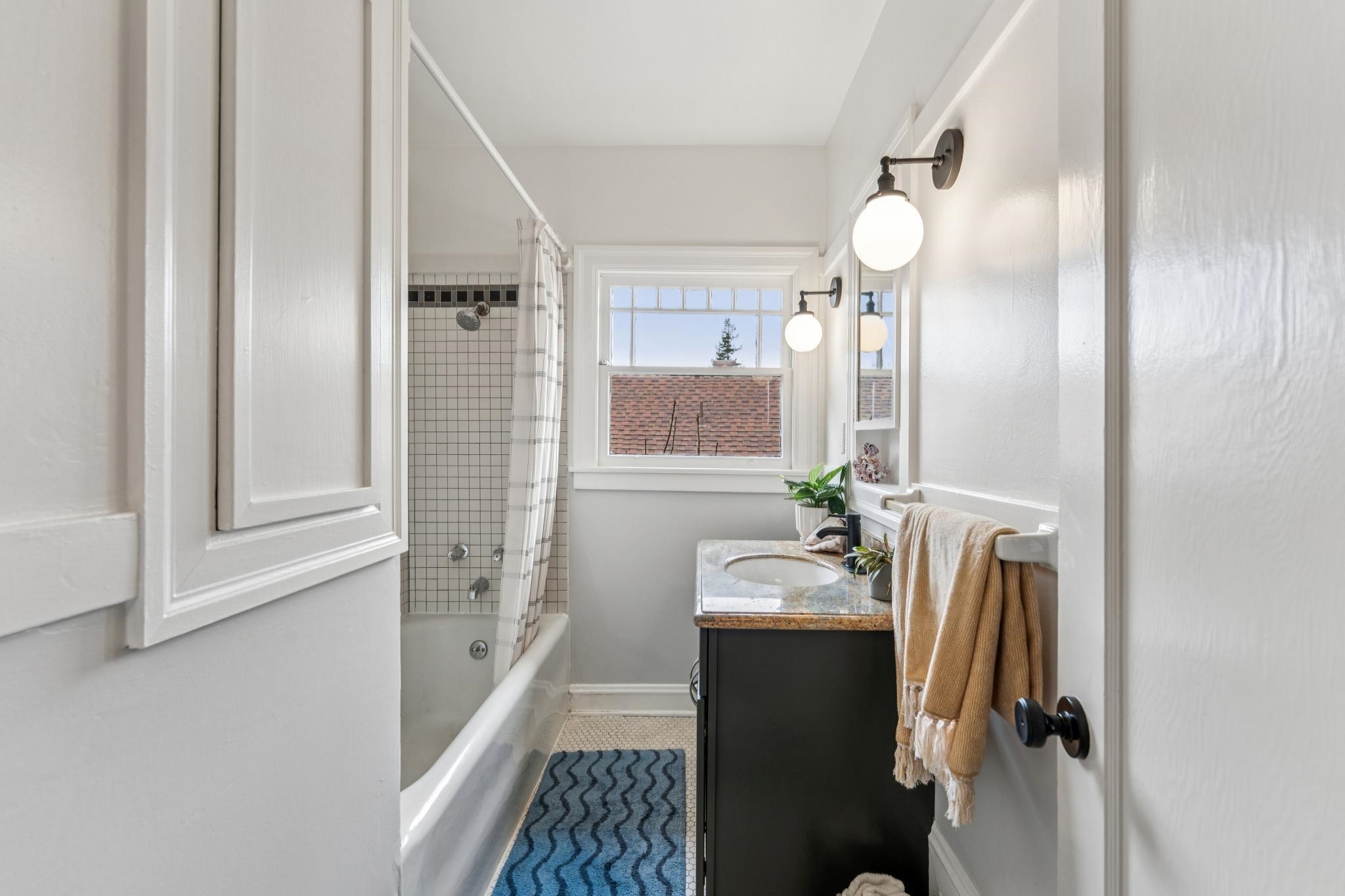Detail Gallery Image 31 of 60 For 1108 E 33rd St, Oakland,  CA 94610 - 2 Beds | 1/1 Baths