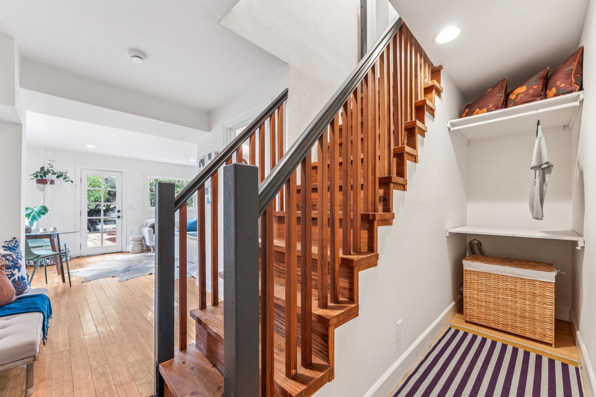 Detail Gallery Image 34 of 60 For 1108 E 33rd St, Oakland,  CA 94610 - 2 Beds | 1/1 Baths