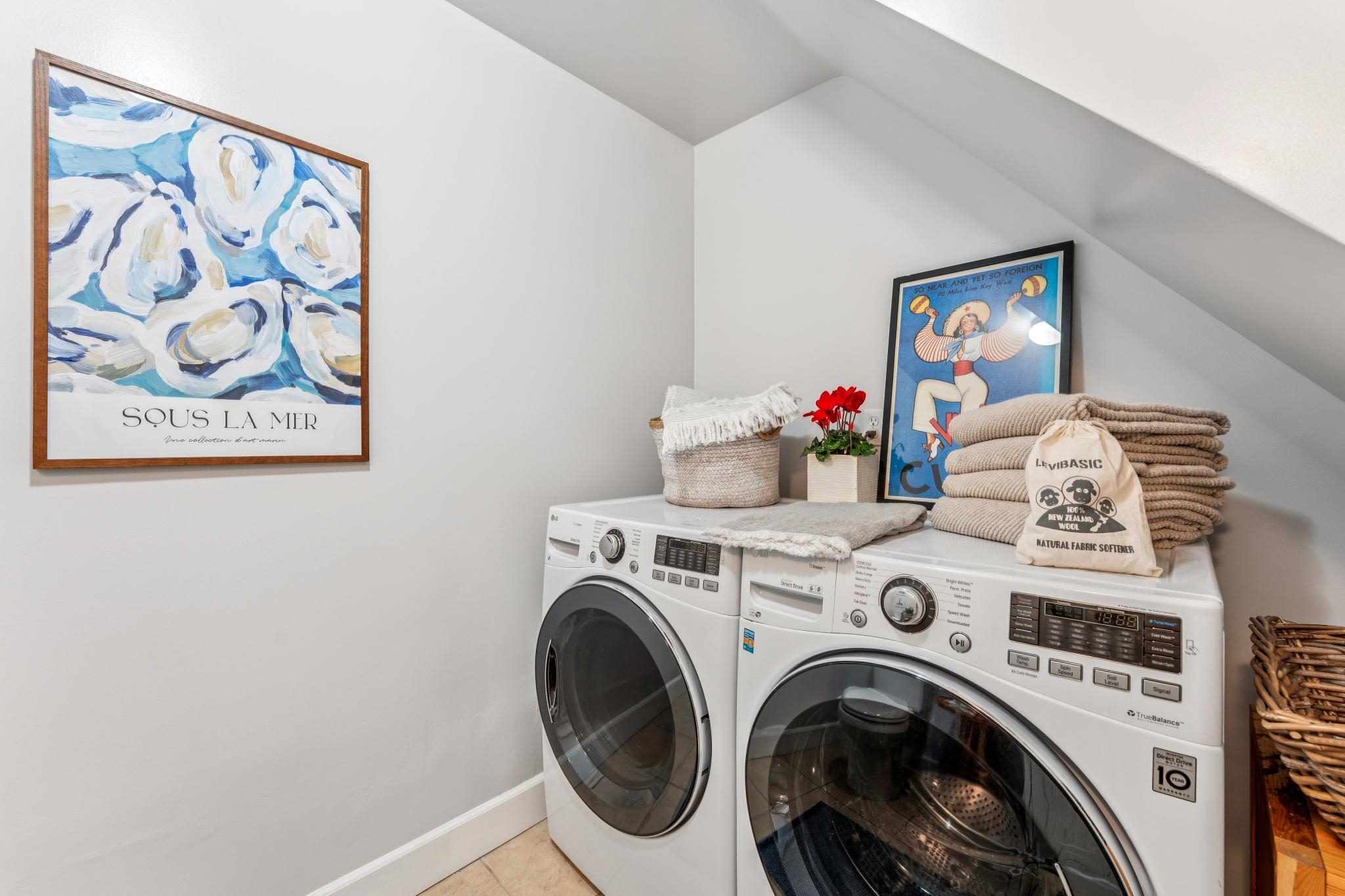 Detail Gallery Image 37 of 60 For 1108 E 33rd St, Oakland,  CA 94610 - 2 Beds | 1/1 Baths