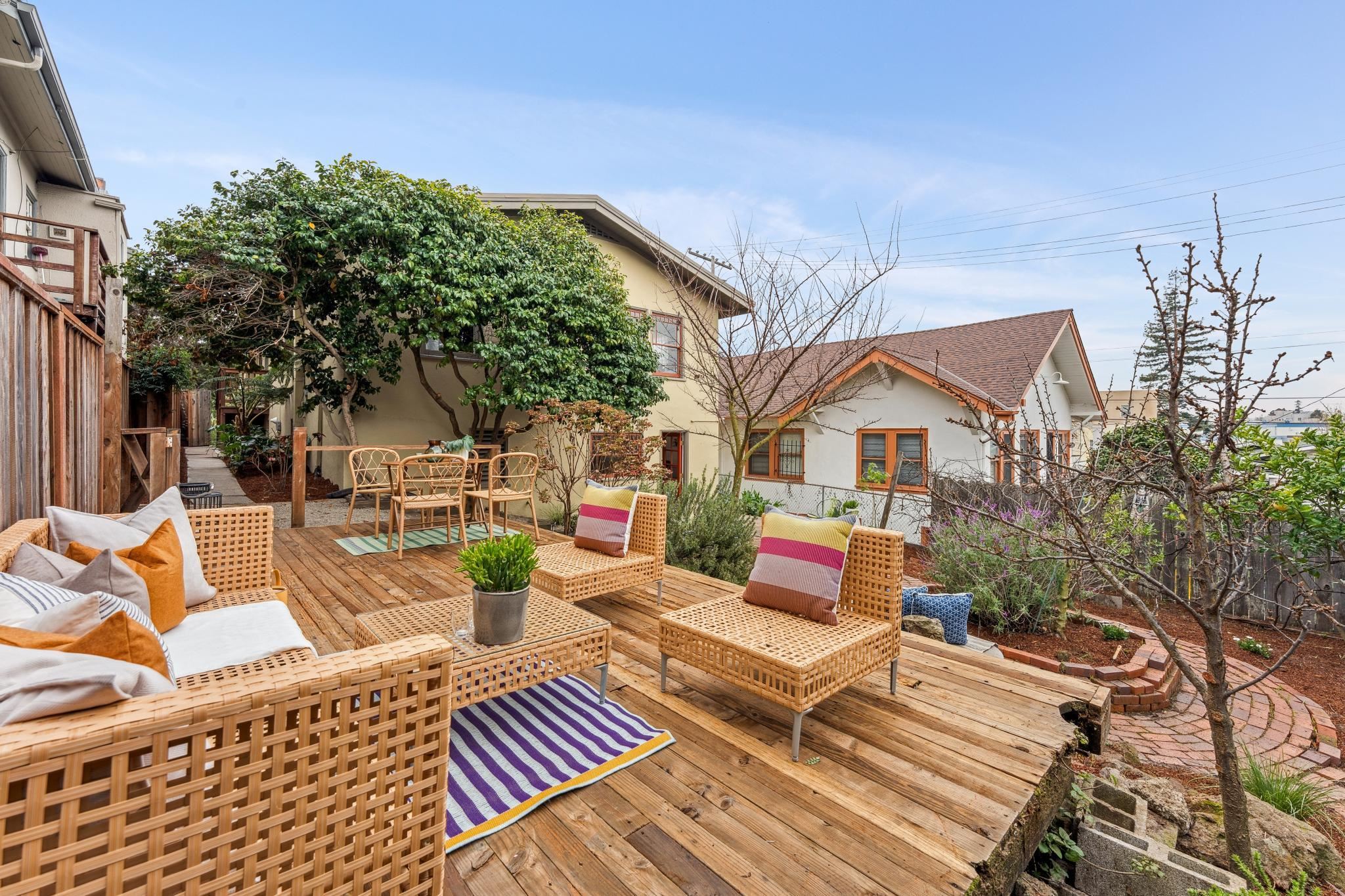 Detail Gallery Image 55 of 60 For 1108 E 33rd St, Oakland,  CA 94610 - 2 Beds | 1/1 Baths