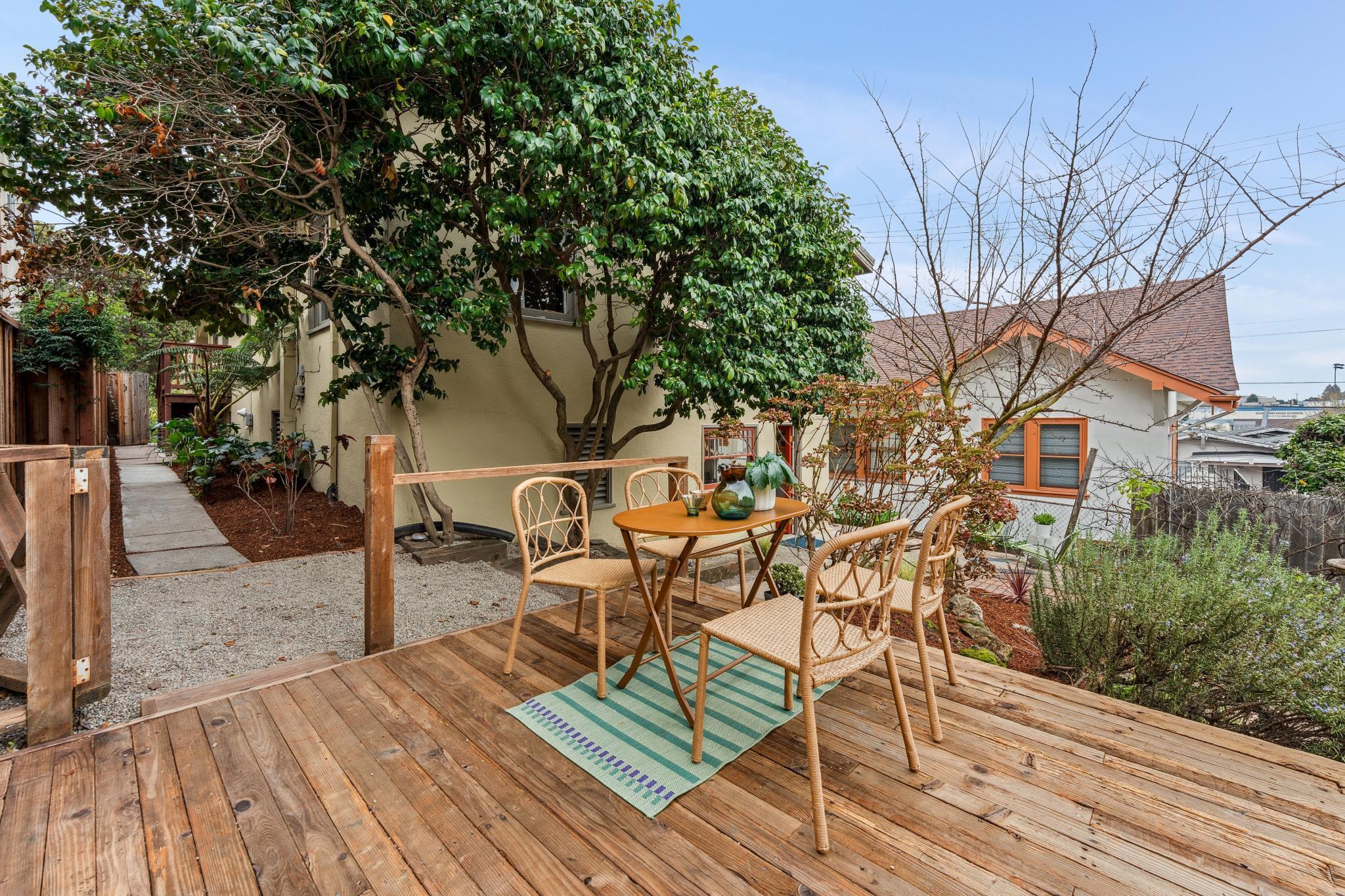 Detail Gallery Image 58 of 60 For 1108 E 33rd St, Oakland,  CA 94610 - 2 Beds | 1/1 Baths