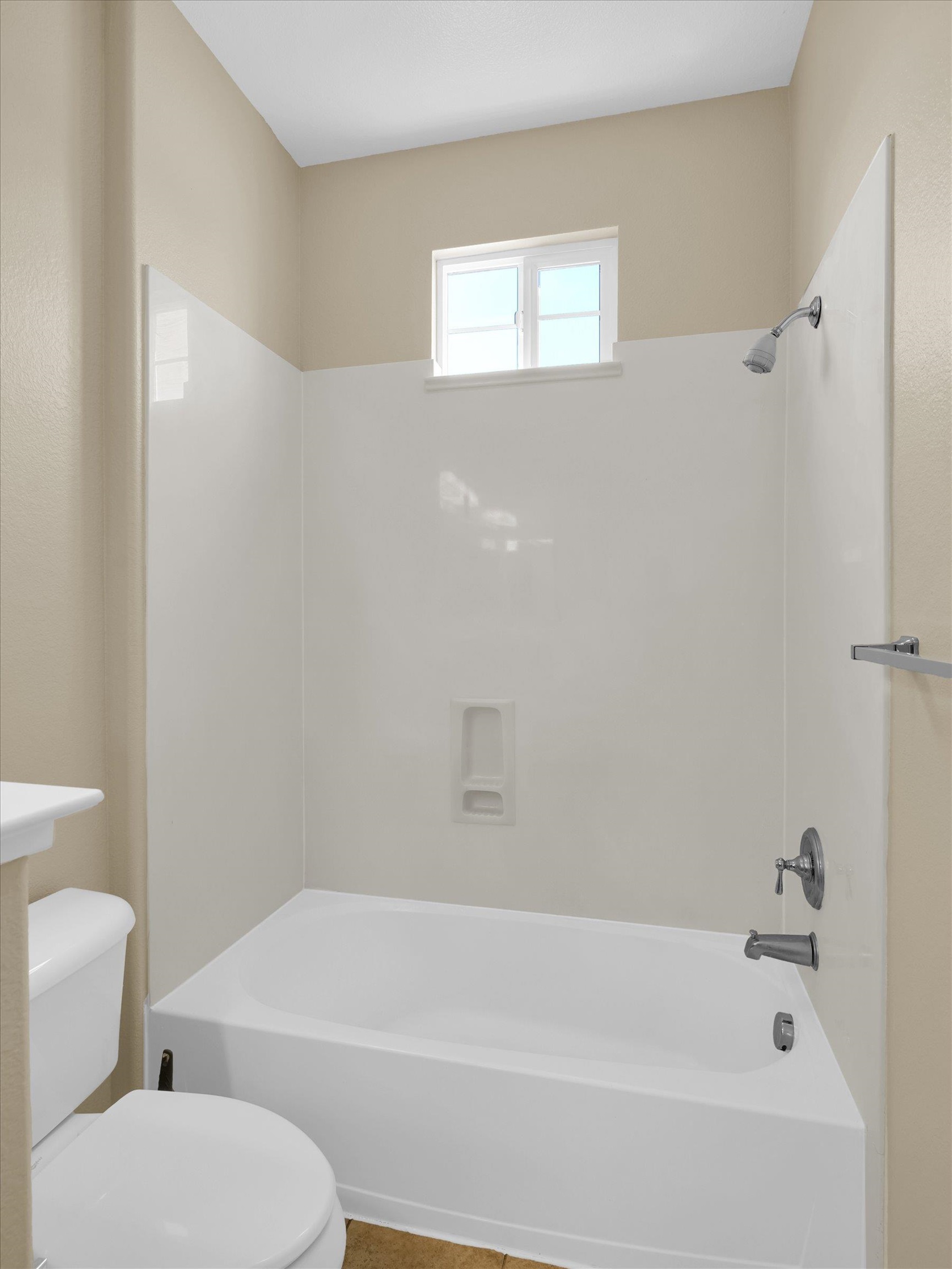 Detail Gallery Image 42 of 56 For 4312 Middlefield Dr, Tracy,  CA 95377 - 4 Beds | 4 Baths