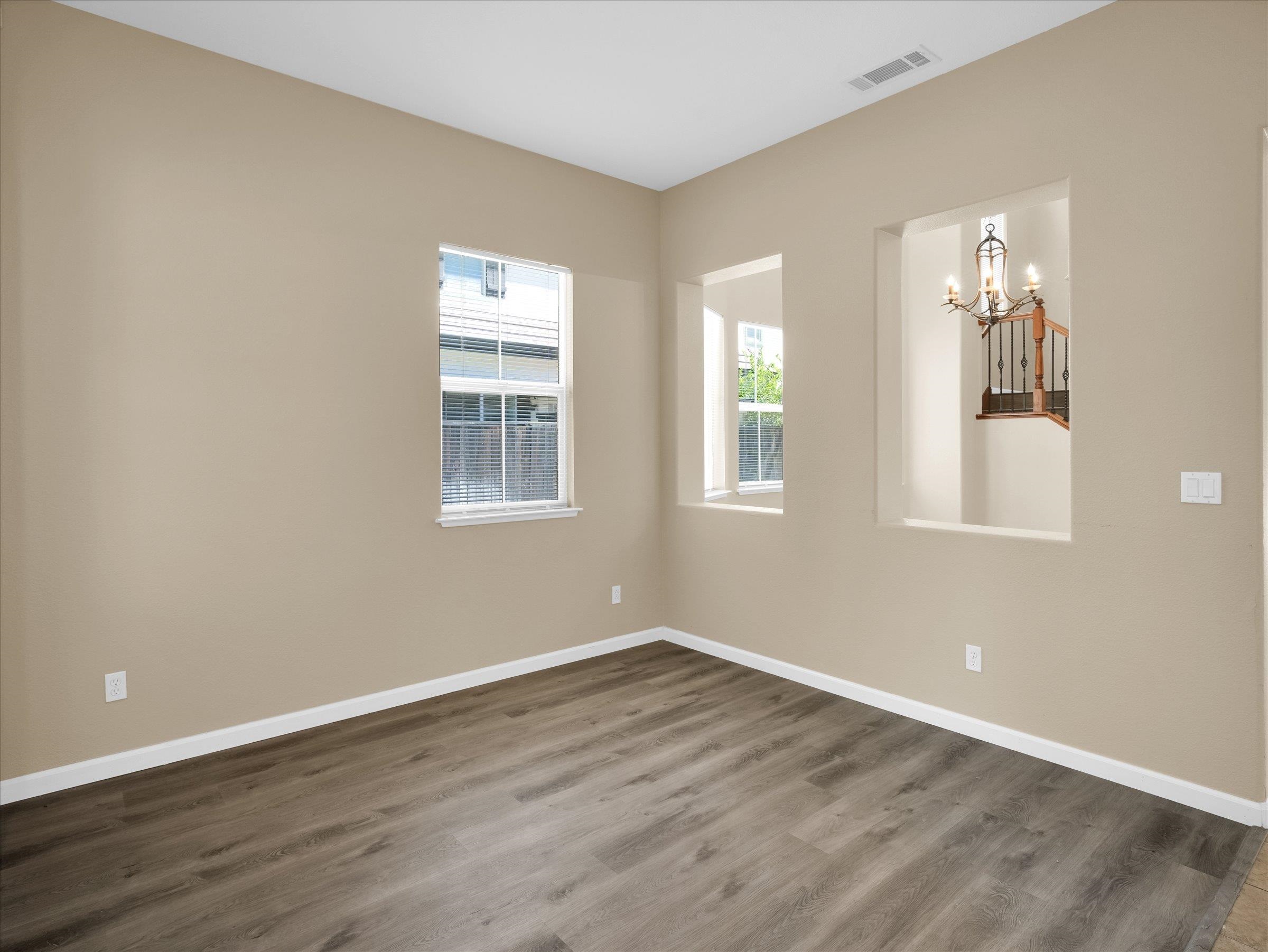 Detail Gallery Image 7 of 56 For 4312 Middlefield Dr, Tracy,  CA 95377 - 4 Beds | 4 Baths