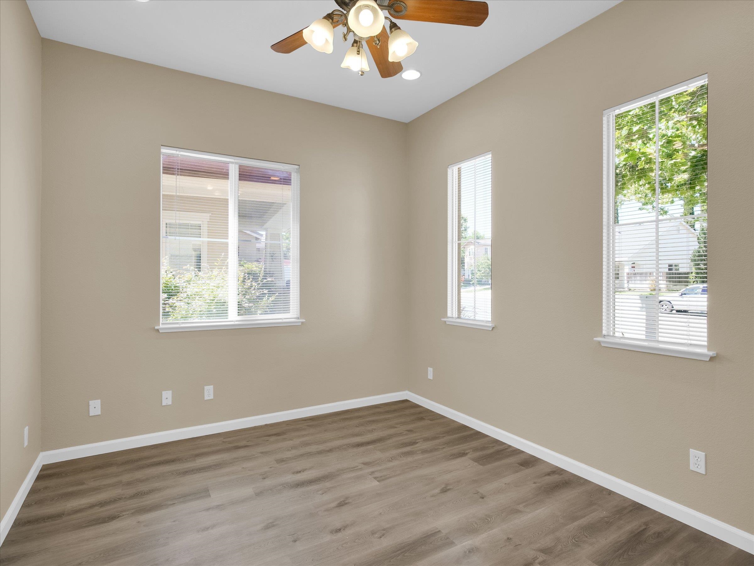 Detail Gallery Image 9 of 56 For 4312 Middlefield Dr, Tracy,  CA 95377 - 4 Beds | 4 Baths