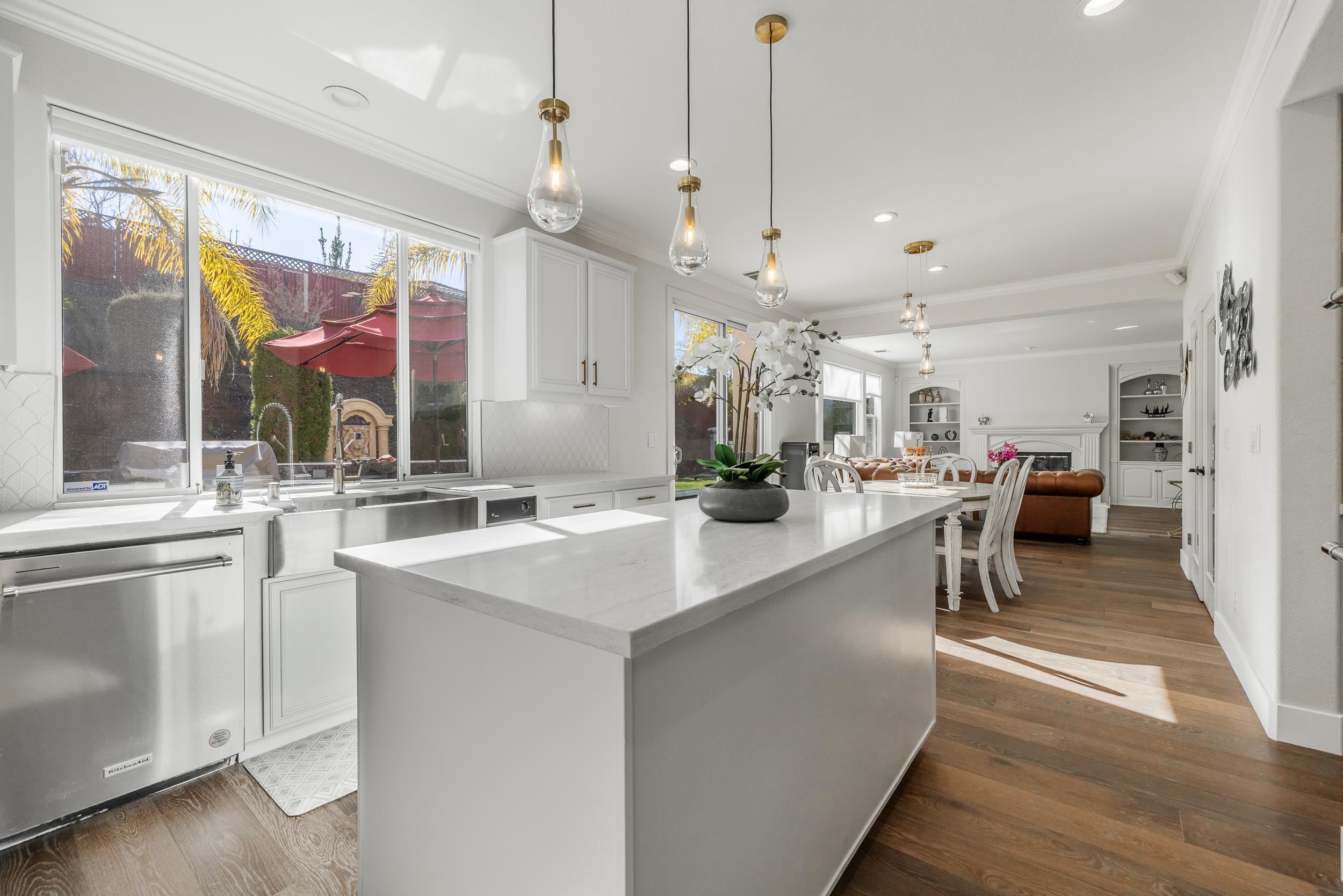 Detail Gallery Image 11 of 58 For 2626 Carmella Ct, San Jose,  CA 95135 - 6 Beds | 4/1 Baths