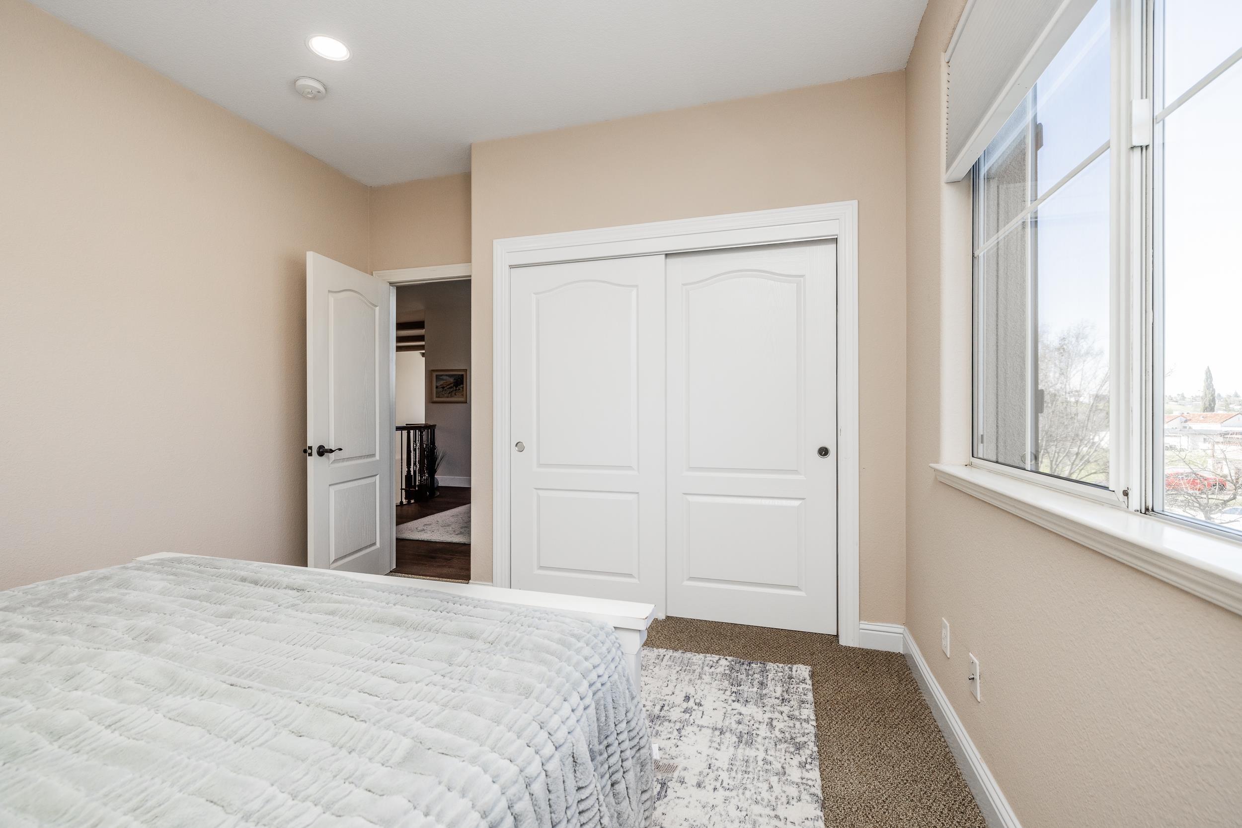 Detail Gallery Image 26 of 58 For 2626 Carmella Ct, San Jose,  CA 95135 - 6 Beds | 4/1 Baths