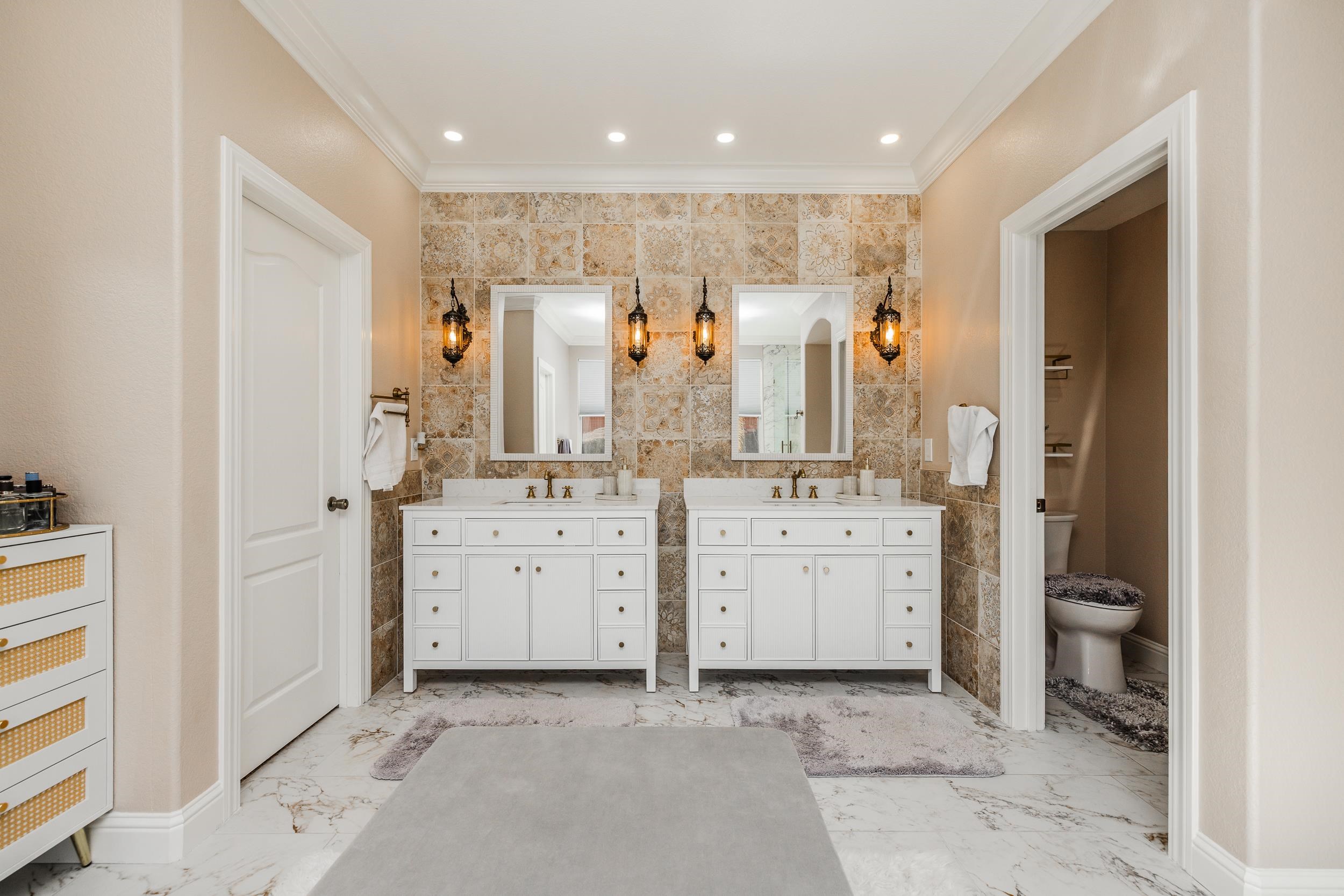 Detail Gallery Image 40 of 58 For 2626 Carmella Ct, San Jose,  CA 95135 - 6 Beds | 4/1 Baths