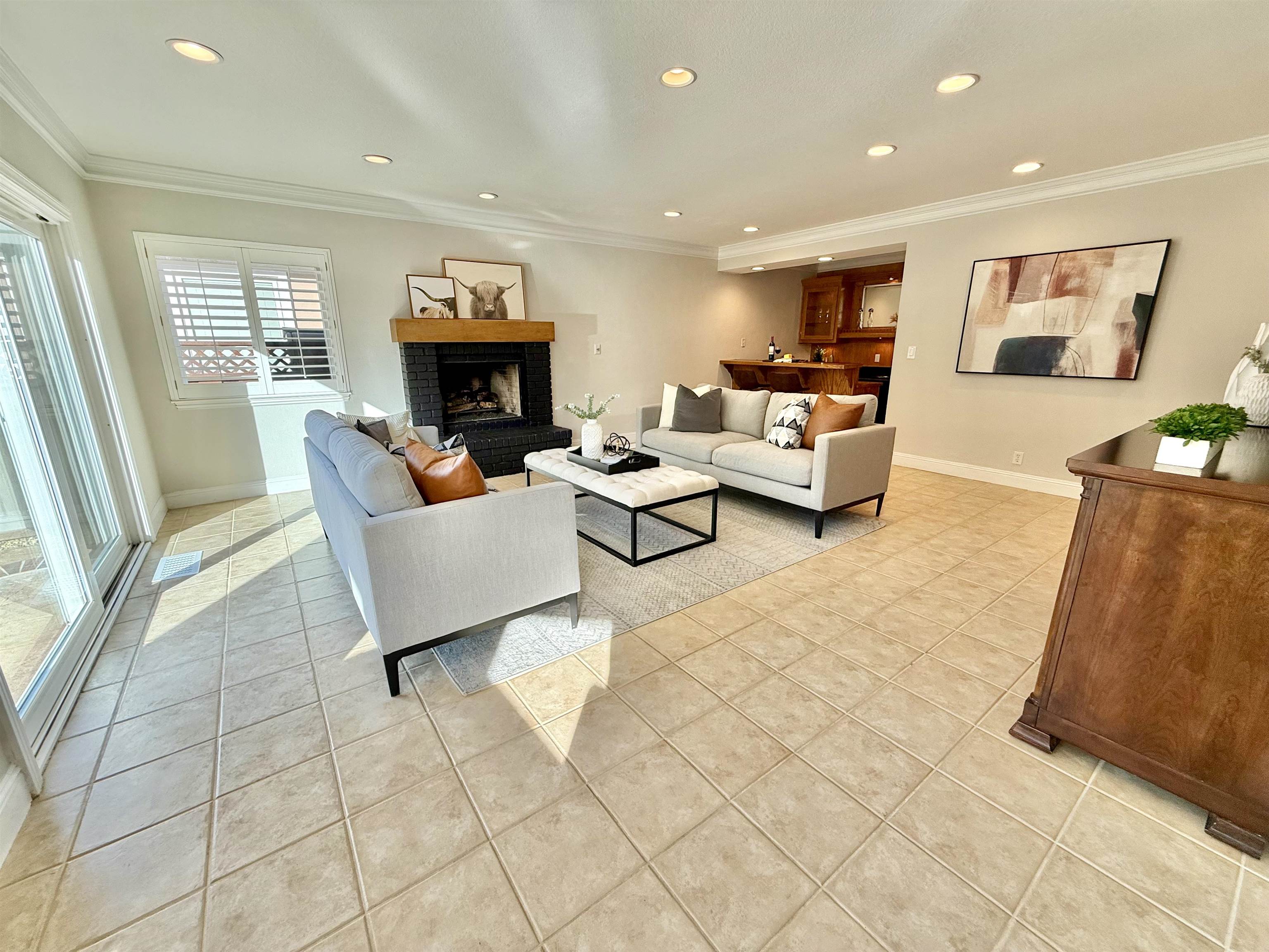 Detail Gallery Image 24 of 60 For 120 Canyon Lakes Way, San Ramon,  CA 94582 - 4 Beds | 2/1 Baths