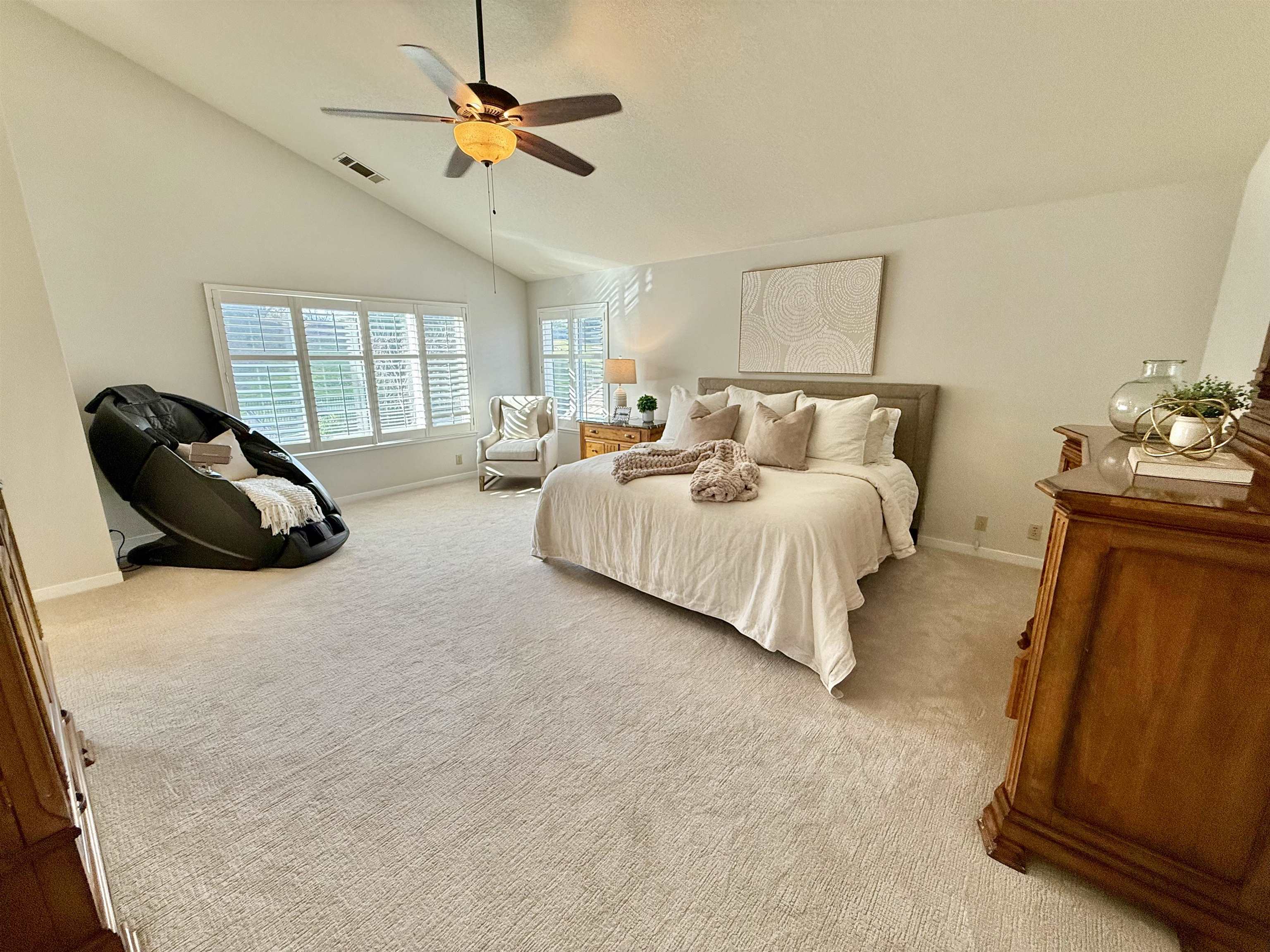 Detail Gallery Image 39 of 60 For 120 Canyon Lakes Way, San Ramon,  CA 94582 - 4 Beds | 2/1 Baths