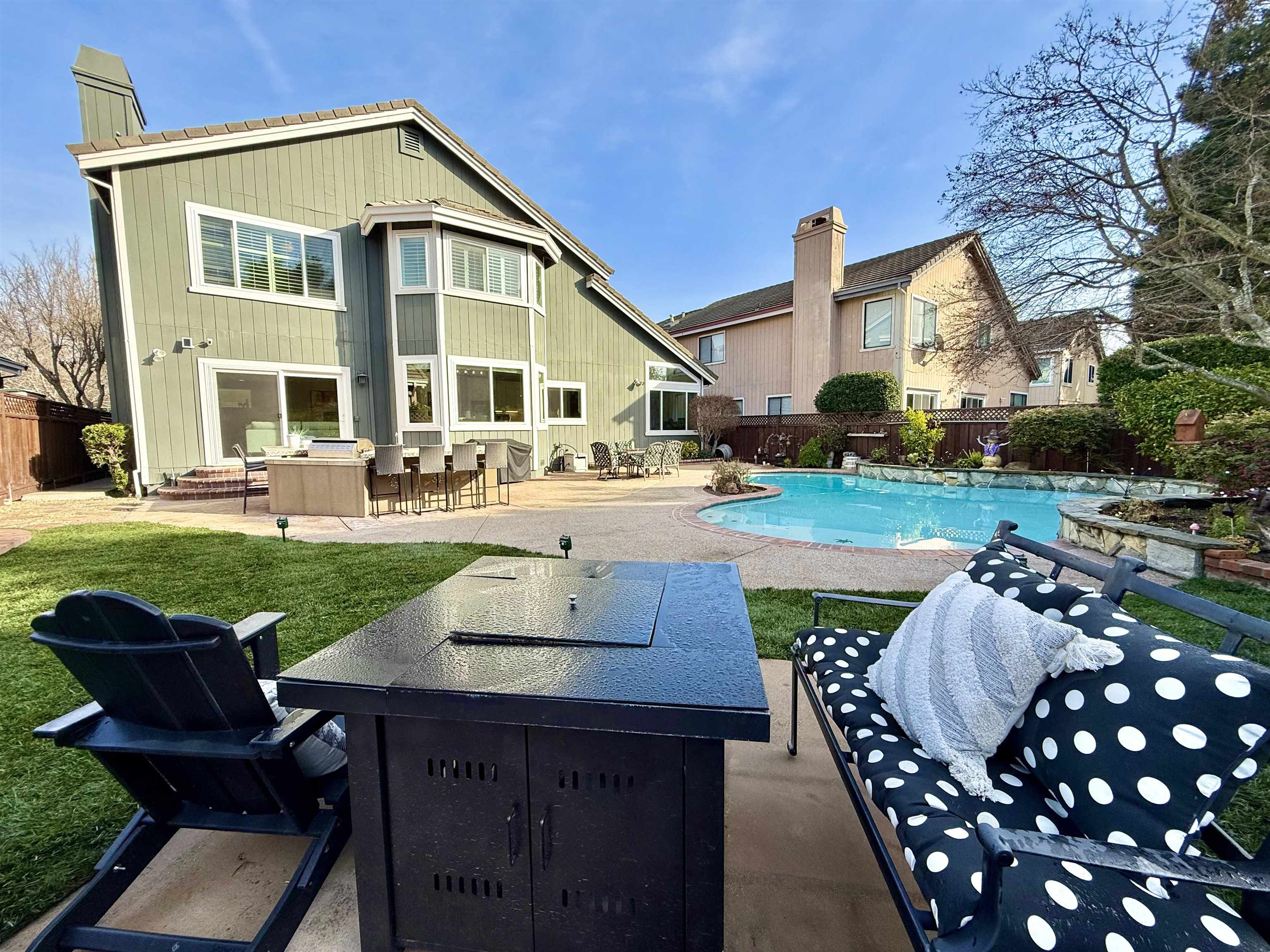 Detail Gallery Image 54 of 60 For 120 Canyon Lakes Way, San Ramon,  CA 94582 - 4 Beds | 2/1 Baths