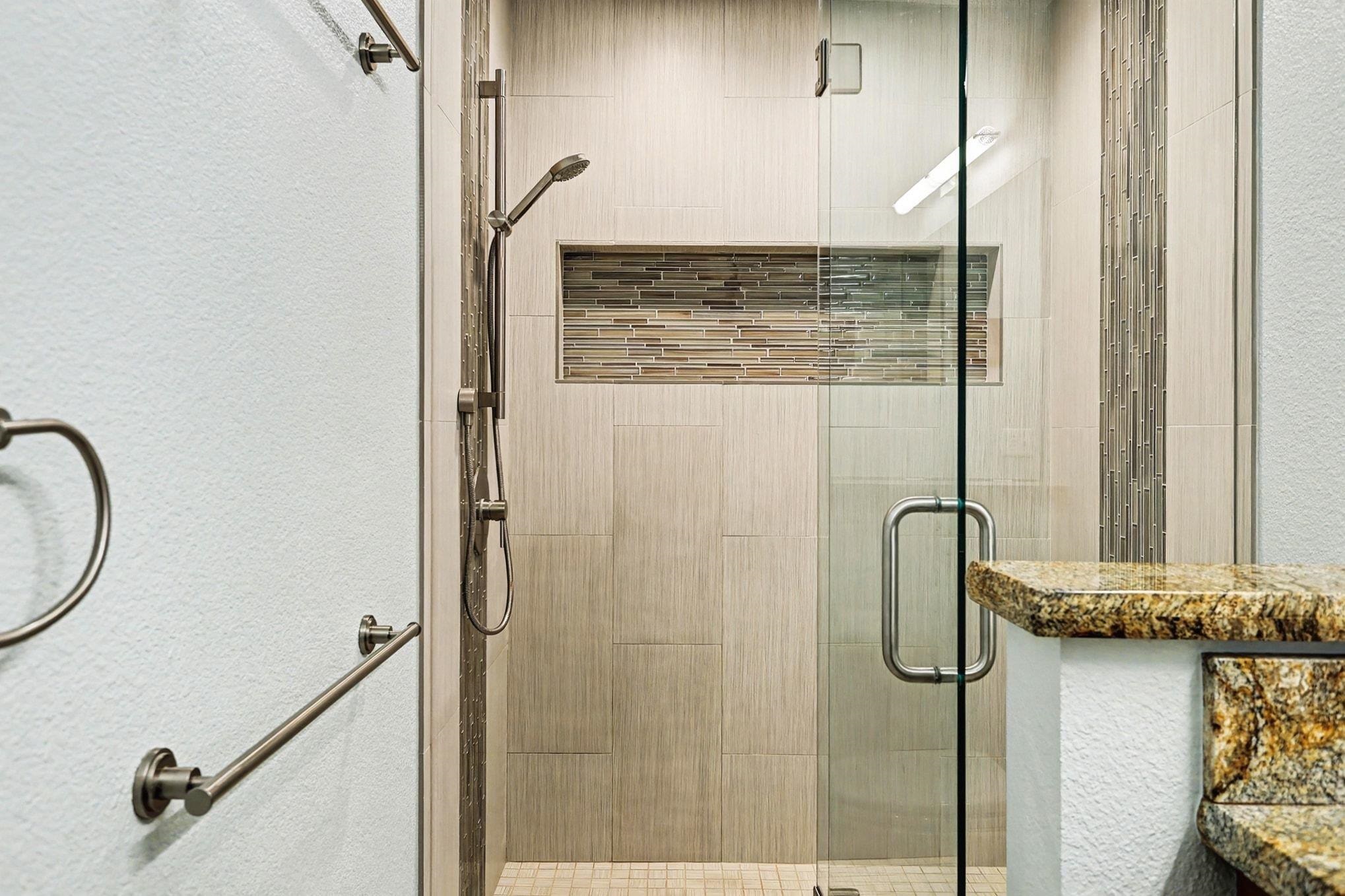 Detail Gallery Image 20 of 36 For 476 E E St, Benicia,  CA 94510 - 3 Beds | 2/1 Baths