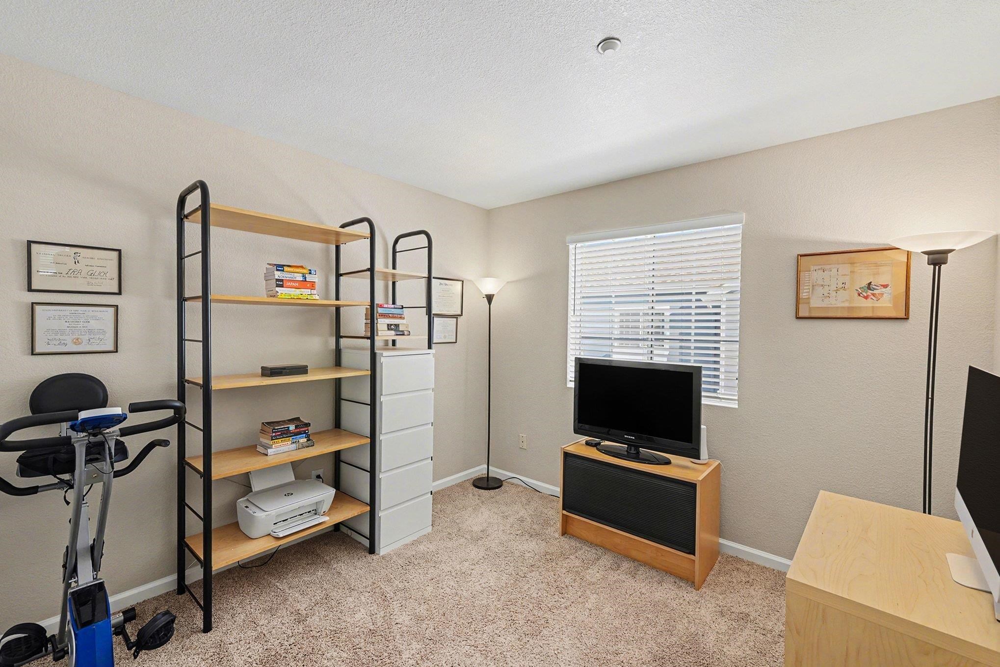 Detail Gallery Image 25 of 36 For 476 E E St, Benicia,  CA 94510 - 3 Beds | 2/1 Baths
