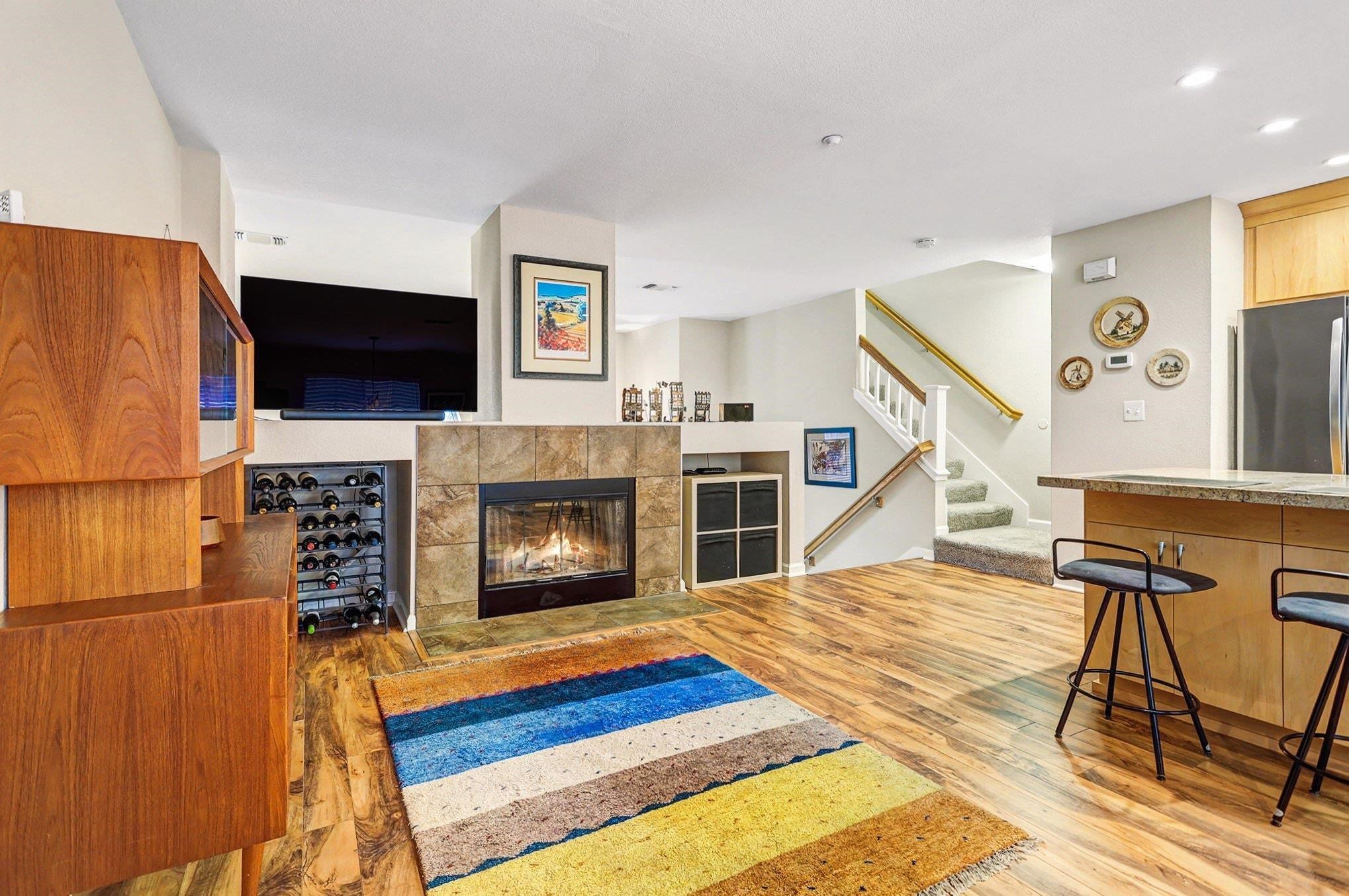 Detail Gallery Image 9 of 36 For 476 E E St, Benicia,  CA 94510 - 3 Beds | 2/1 Baths