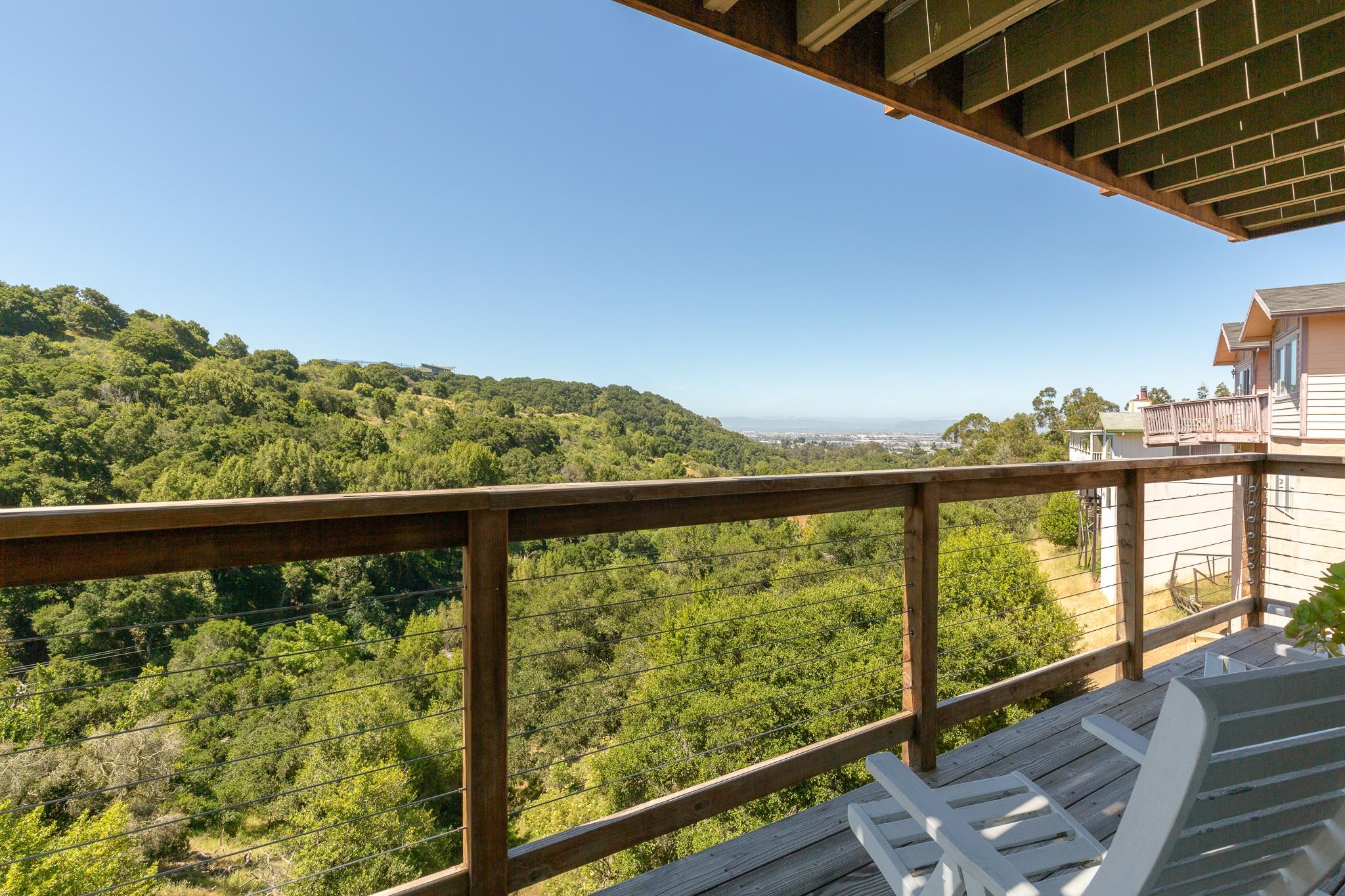 Detail Gallery Image 31 of 54 For 10353 Royal Oak Rd, Oakland,  CA 94605 - 4 Beds | 2/1 Baths