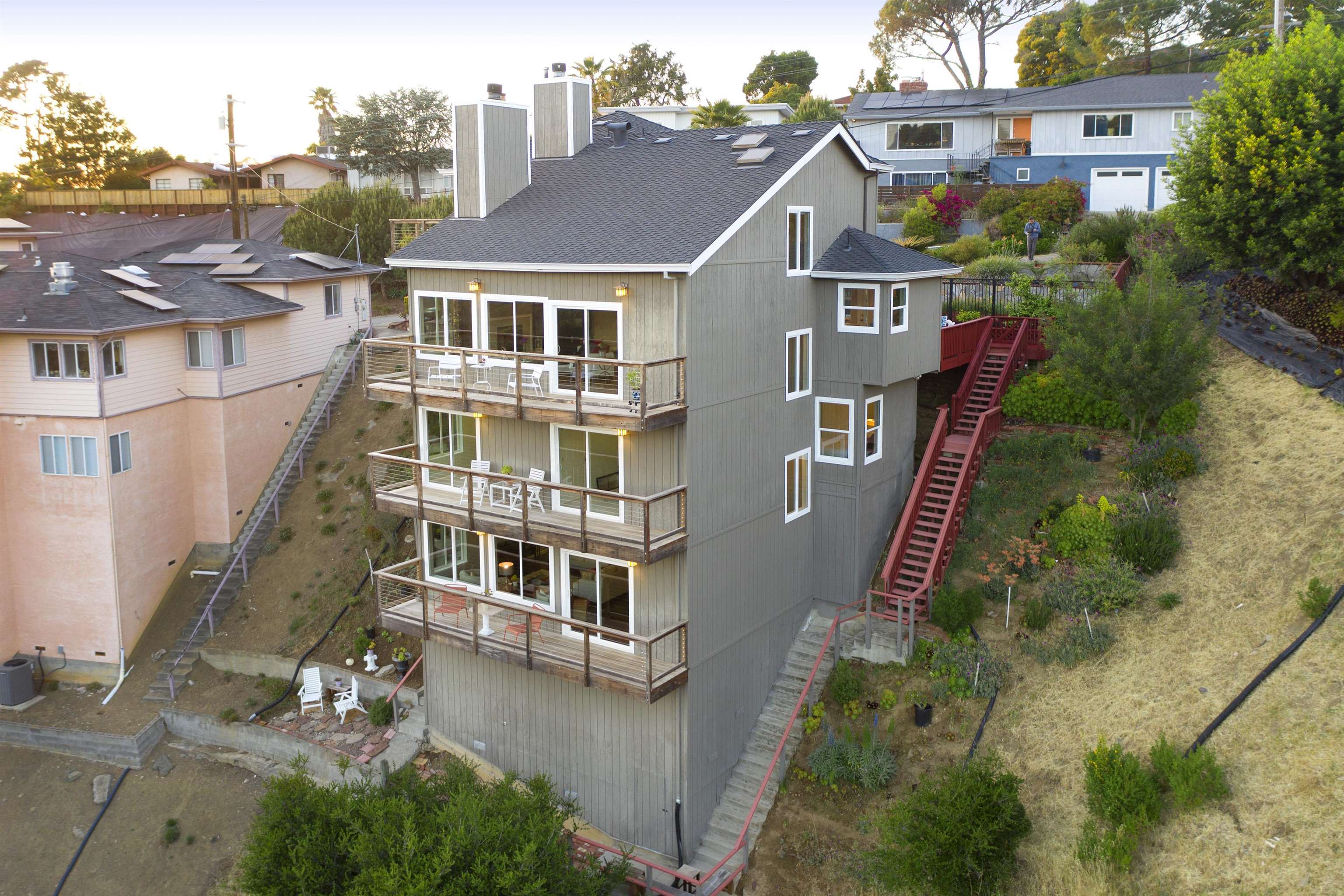 Detail Gallery Image 49 of 54 For 10353 Royal Oak Rd, Oakland,  CA 94605 - 4 Beds | 2/1 Baths