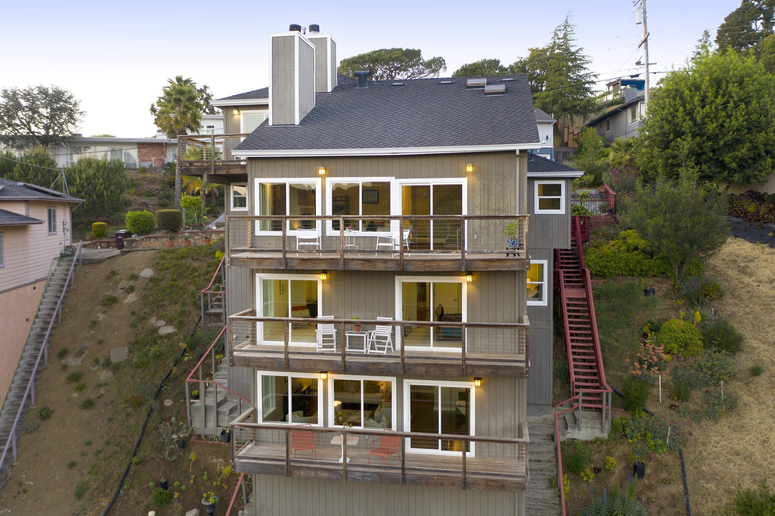 Detail Gallery Image 51 of 54 For 10353 Royal Oak Rd, Oakland,  CA 94605 - 4 Beds | 2/1 Baths