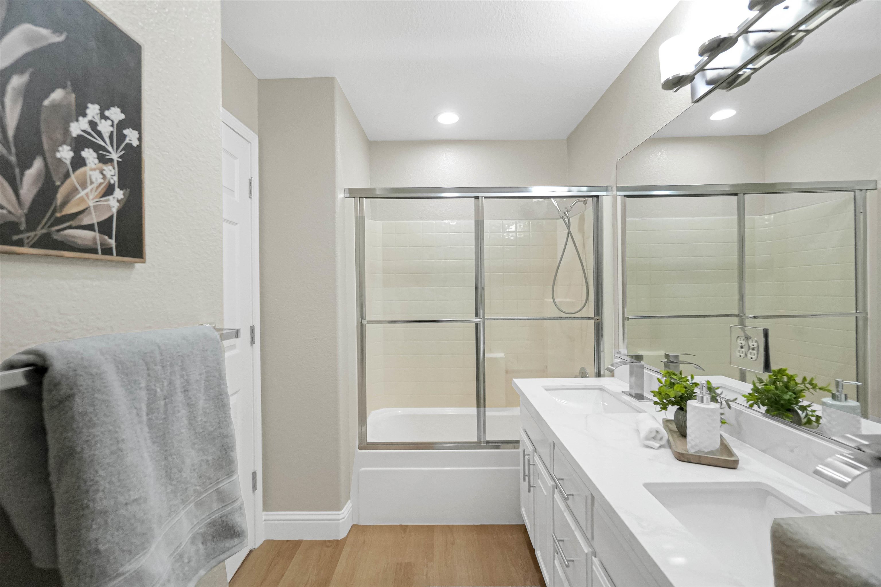 Detail Gallery Image 40 of 60 For 4905 Apricot Ct, Castro Valley,  CA 94546 - 4 Beds | 3 Baths