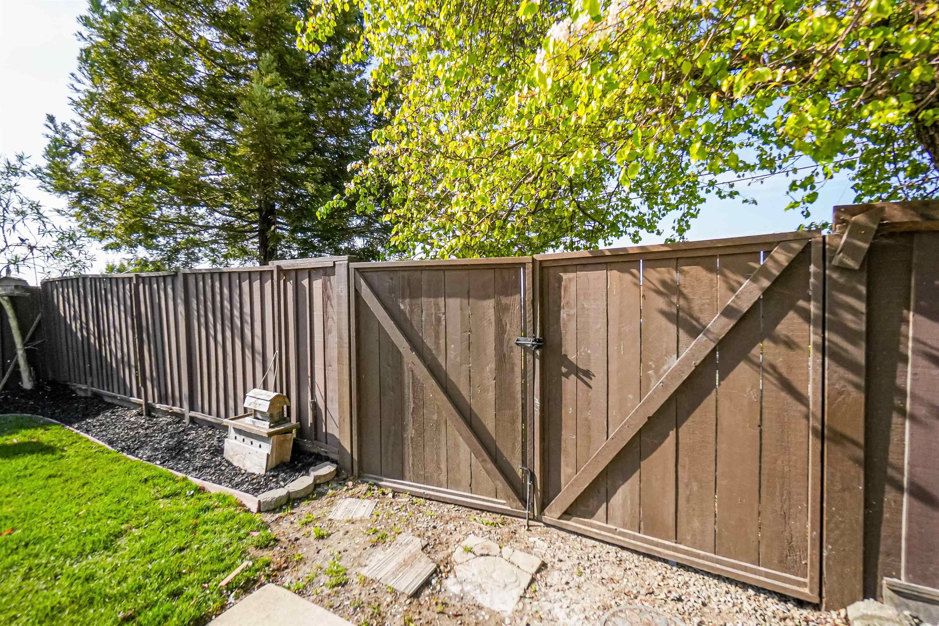 Detail Gallery Image 48 of 60 For 4905 Apricot Ct, Castro Valley,  CA 94546 - 4 Beds | 3 Baths