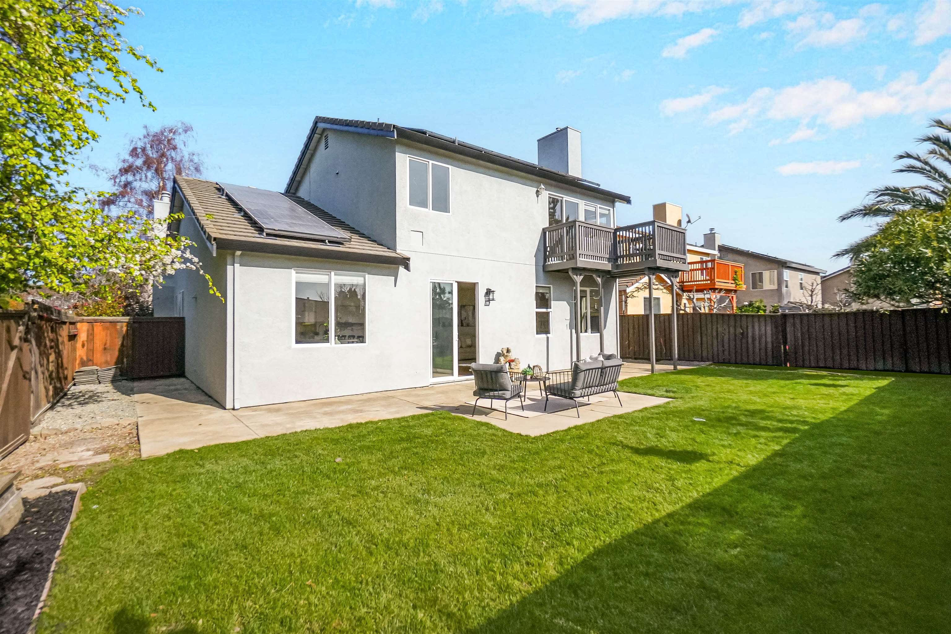 Detail Gallery Image 50 of 60 For 4905 Apricot Ct, Castro Valley,  CA 94546 - 4 Beds | 3 Baths