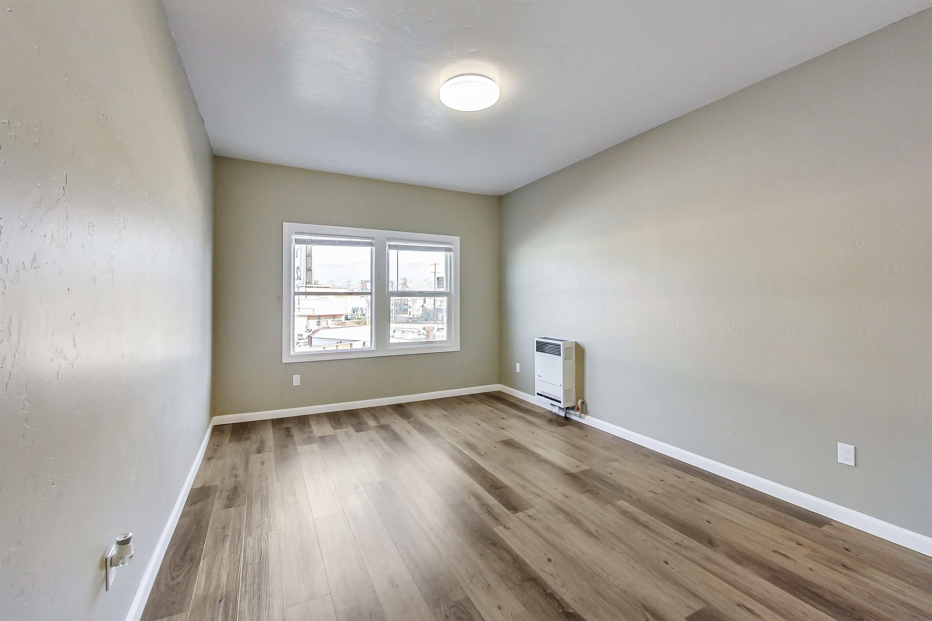 Photo #12: 41122473 Listing: Photo #12