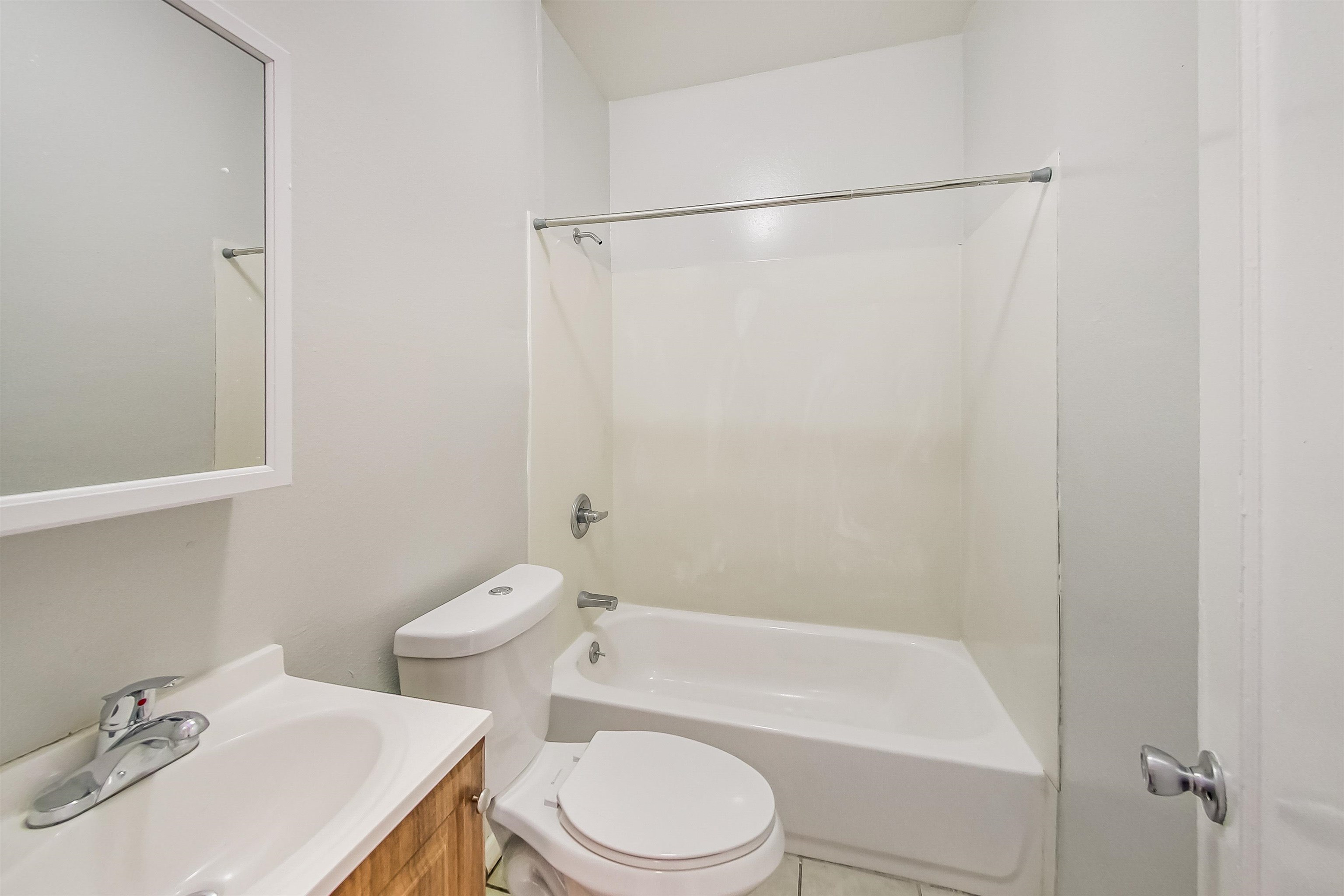 Photo #9: 41122473 Listing: Photo #9