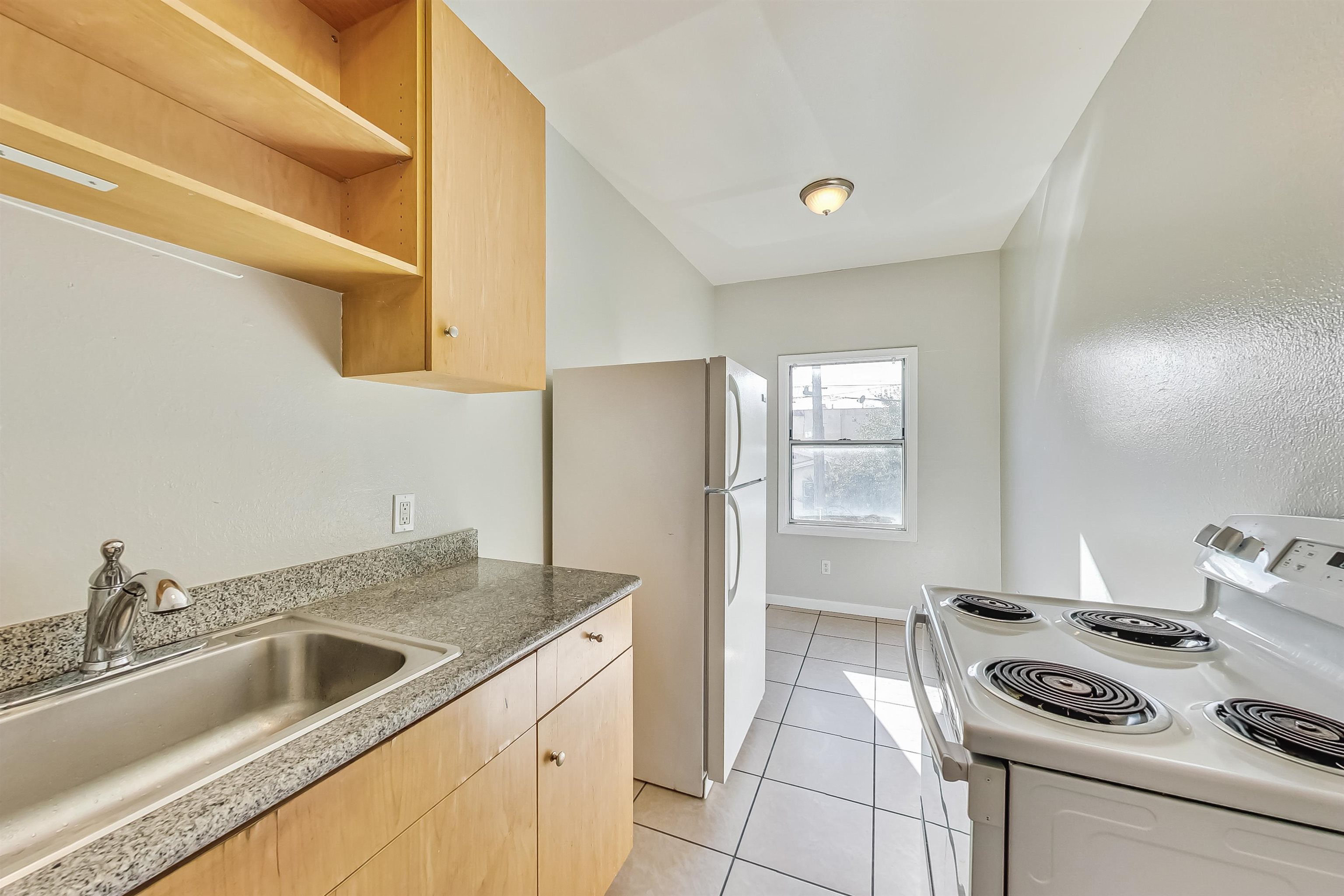 Photo #10: 41122473 Listing: Photo #10