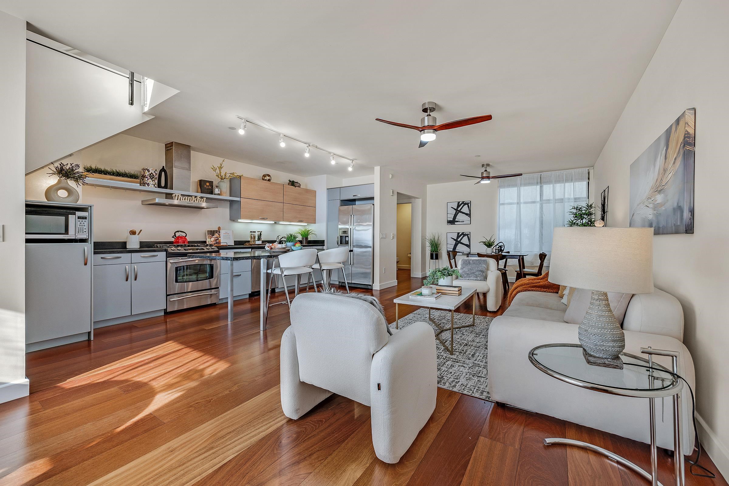 Photo #4: 41122474 Listing: Photo #4