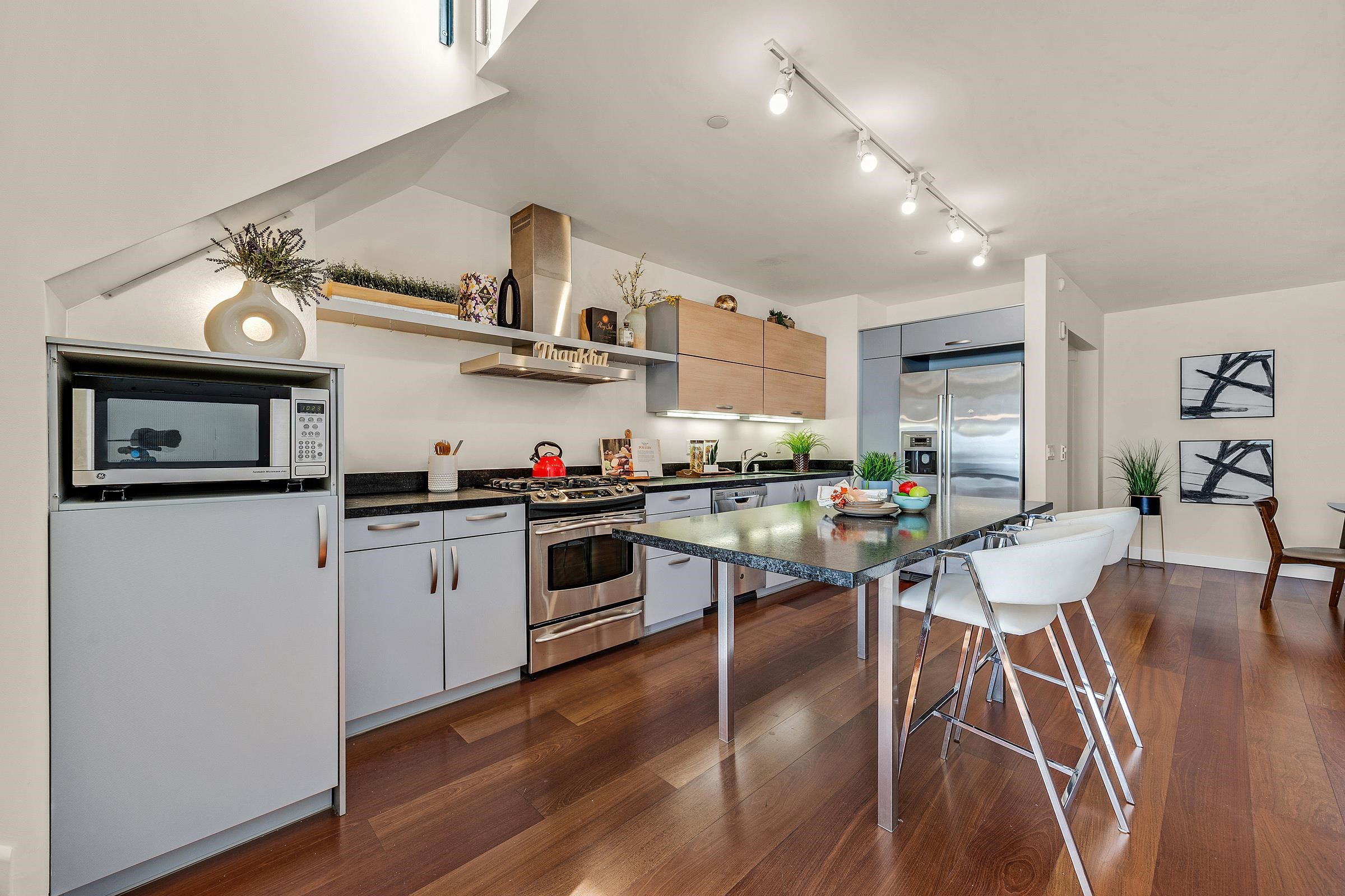 Photo #6: 41122474 Listing: Photo #6