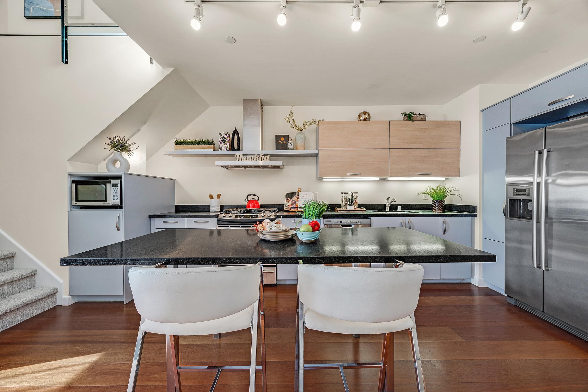 Photo #8: 41122474 Listing: Photo #8