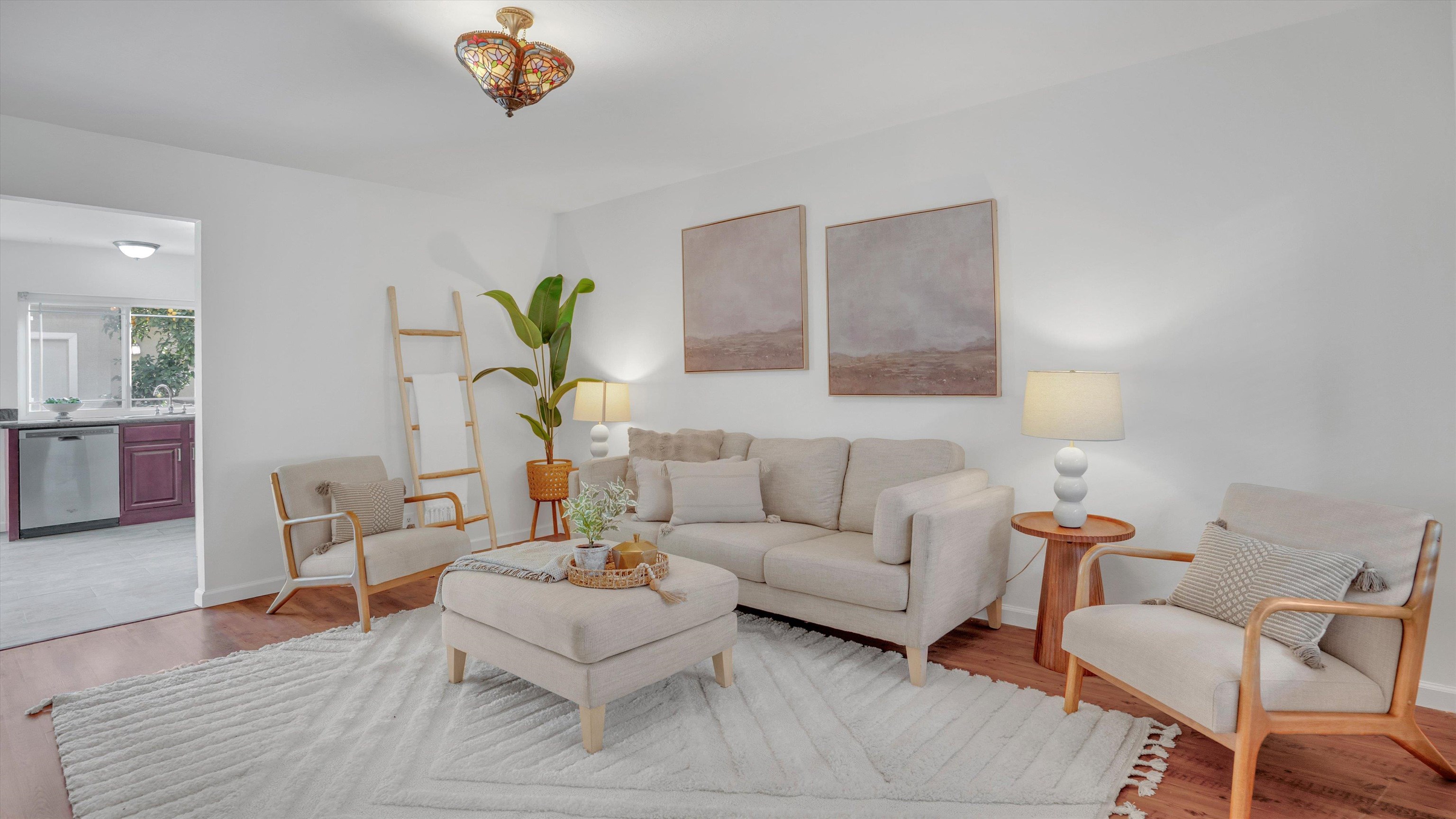 Photo #1: 41122475 Listing: Photo #1