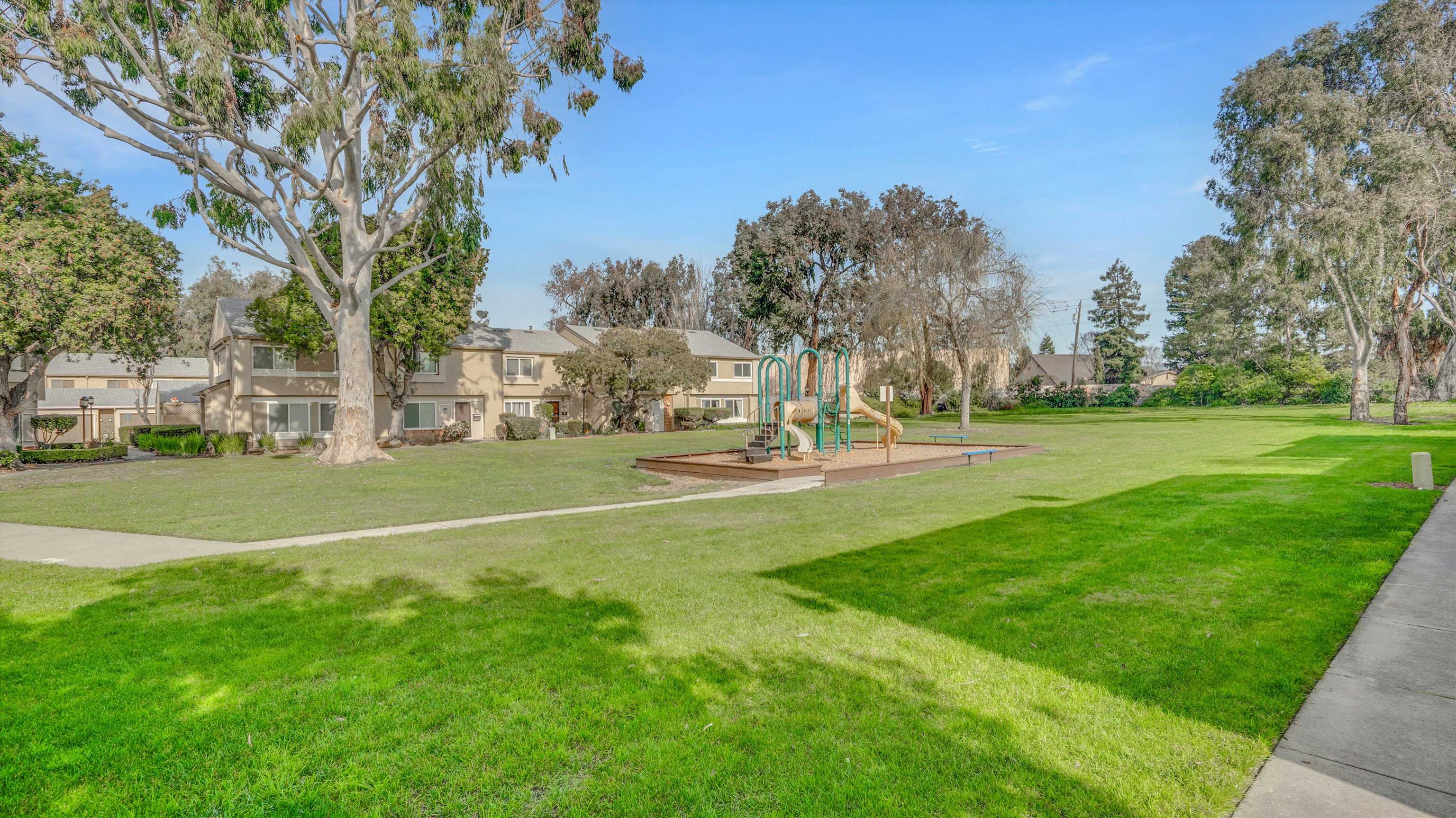 Photo #30: 41122475 Listing: Photo #30