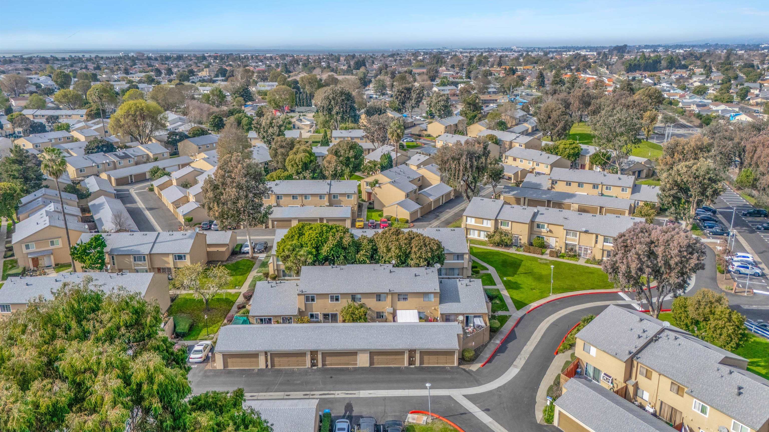 Photo #32: 41122475 Listing: Photo #32