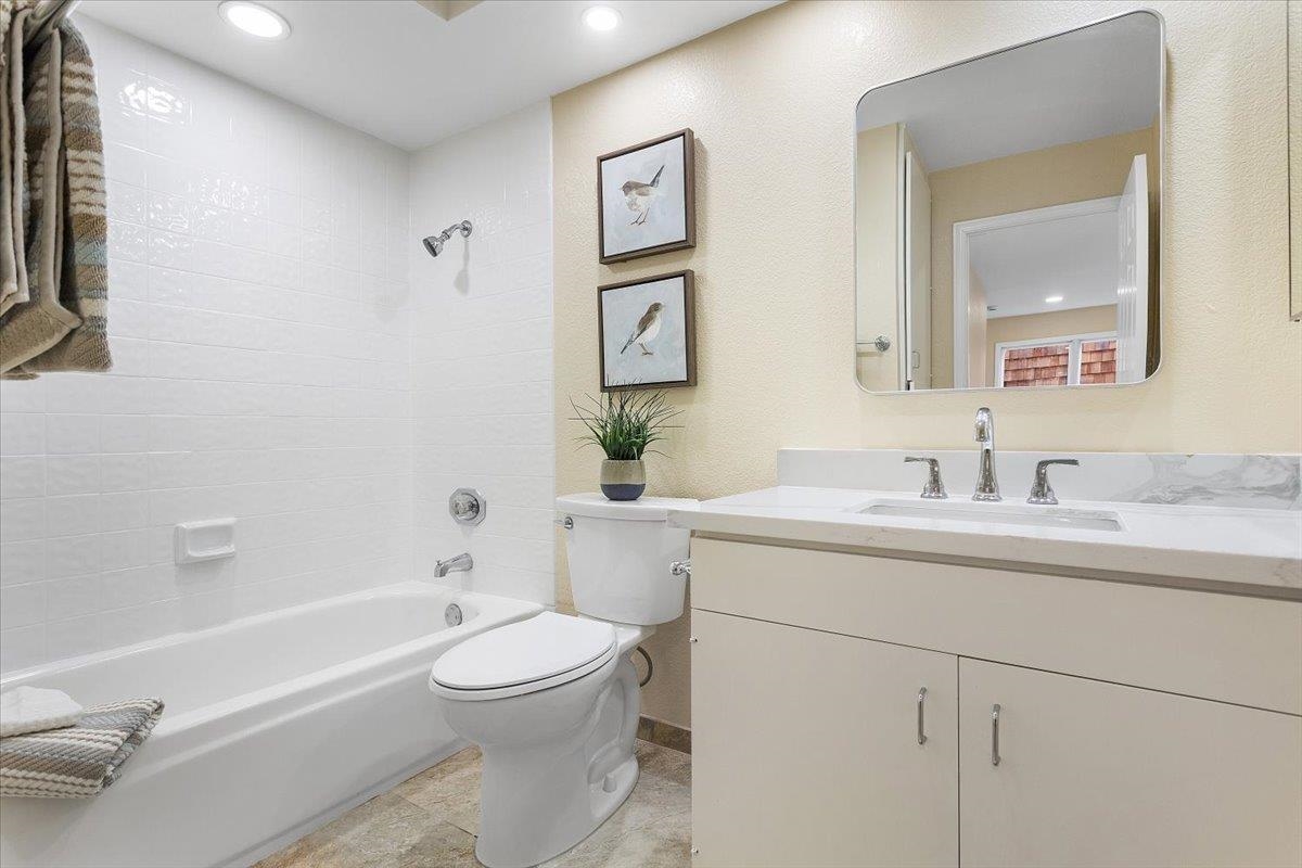 Photo #33: 41122477 Listing: Photo #33